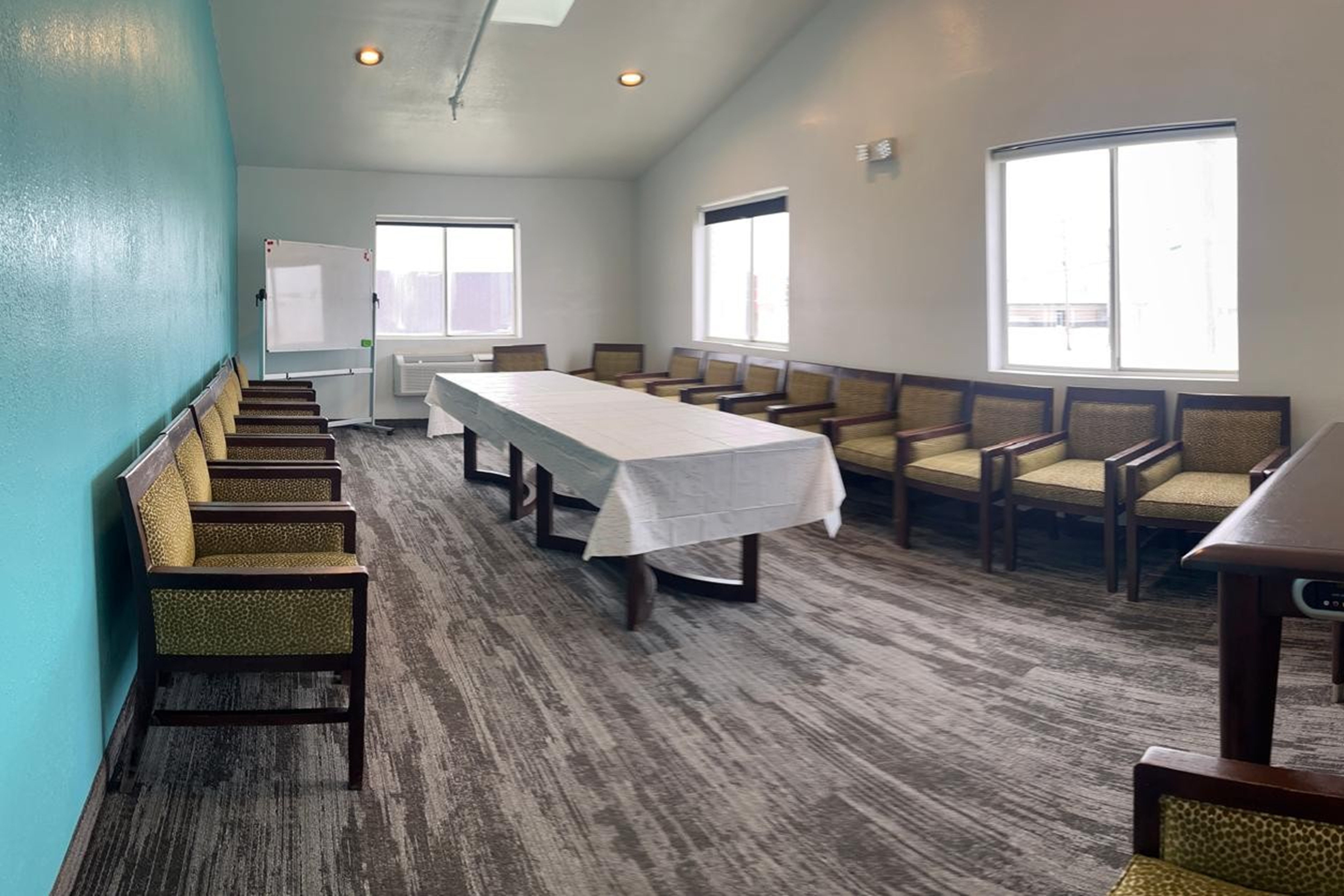 Meeting room at Alliance Hotel & Suites, a Howard Johnson by Wyndham in Alliance, Nebraska