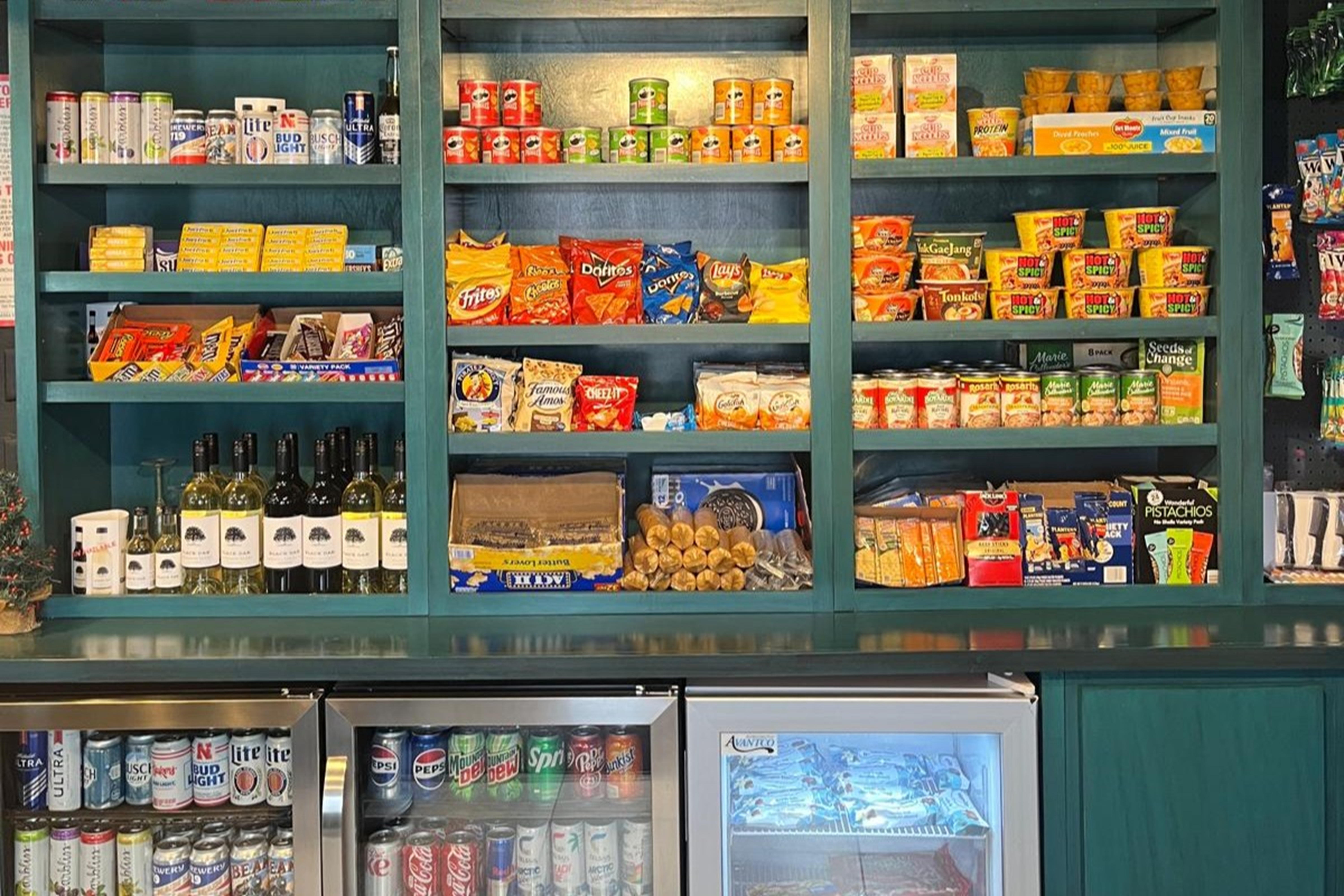 Mart at Alliance Hotel & Suites, a Howard Johnson by Wyndham in Alliance, Nebraska