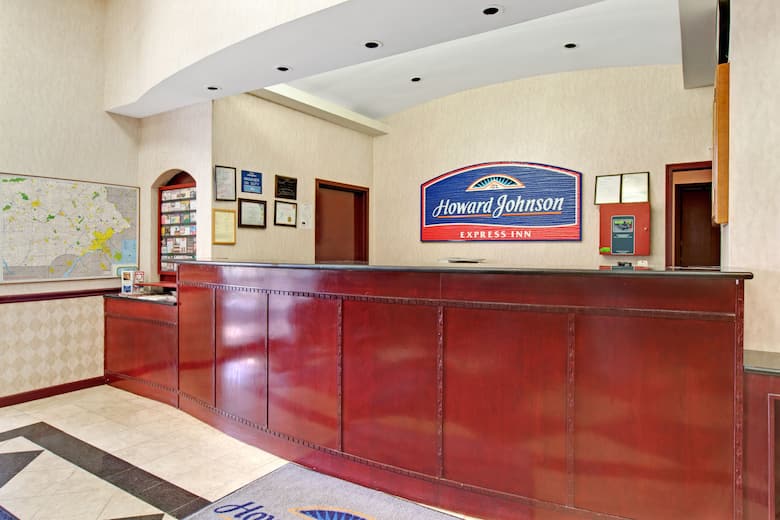 Howard Johnson Express Inn Bellmawr/Philadelphia Area hotel lobby in Bellmawr, New Jersey