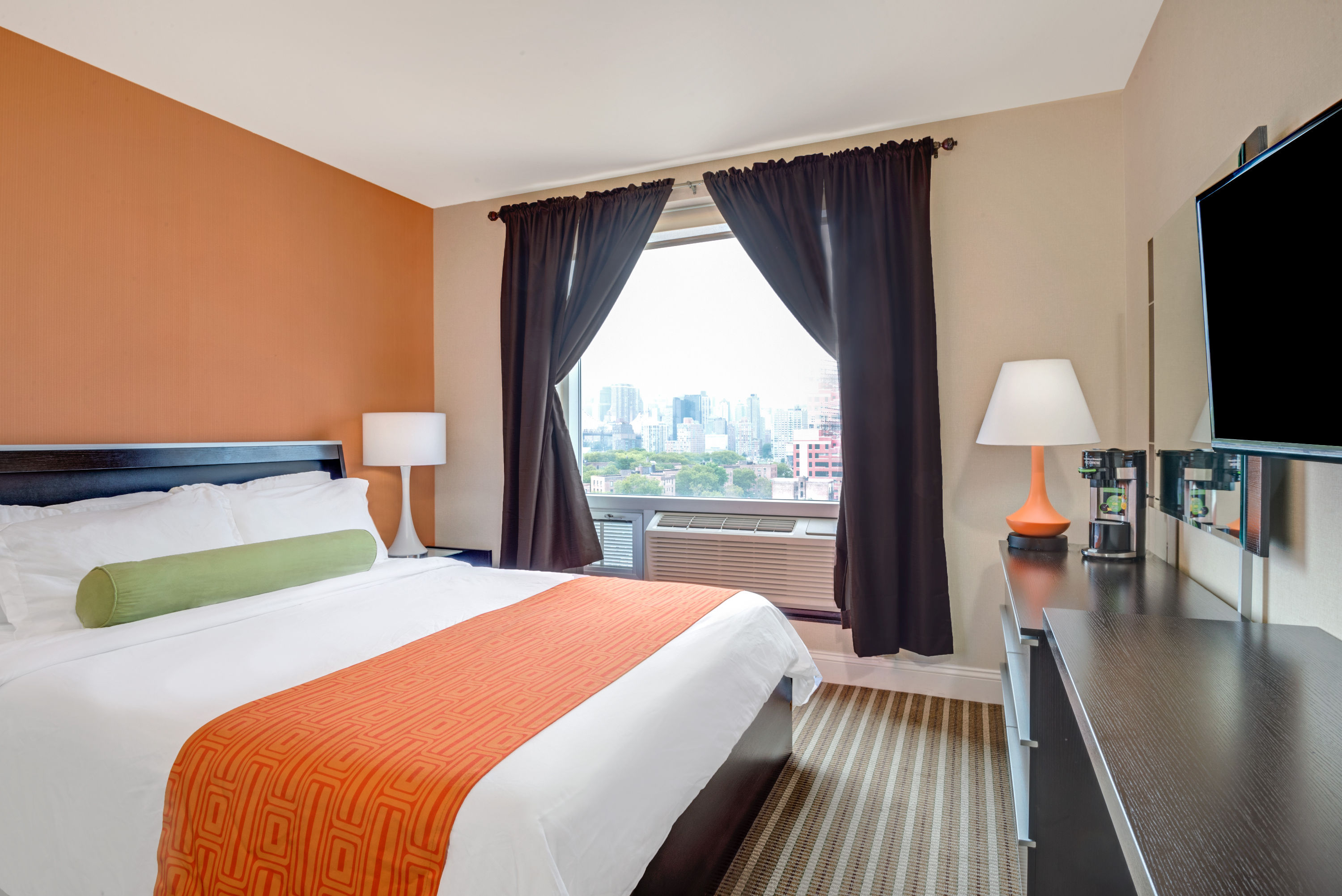 Howard Johnson By Wyndham Long Island City Long Island