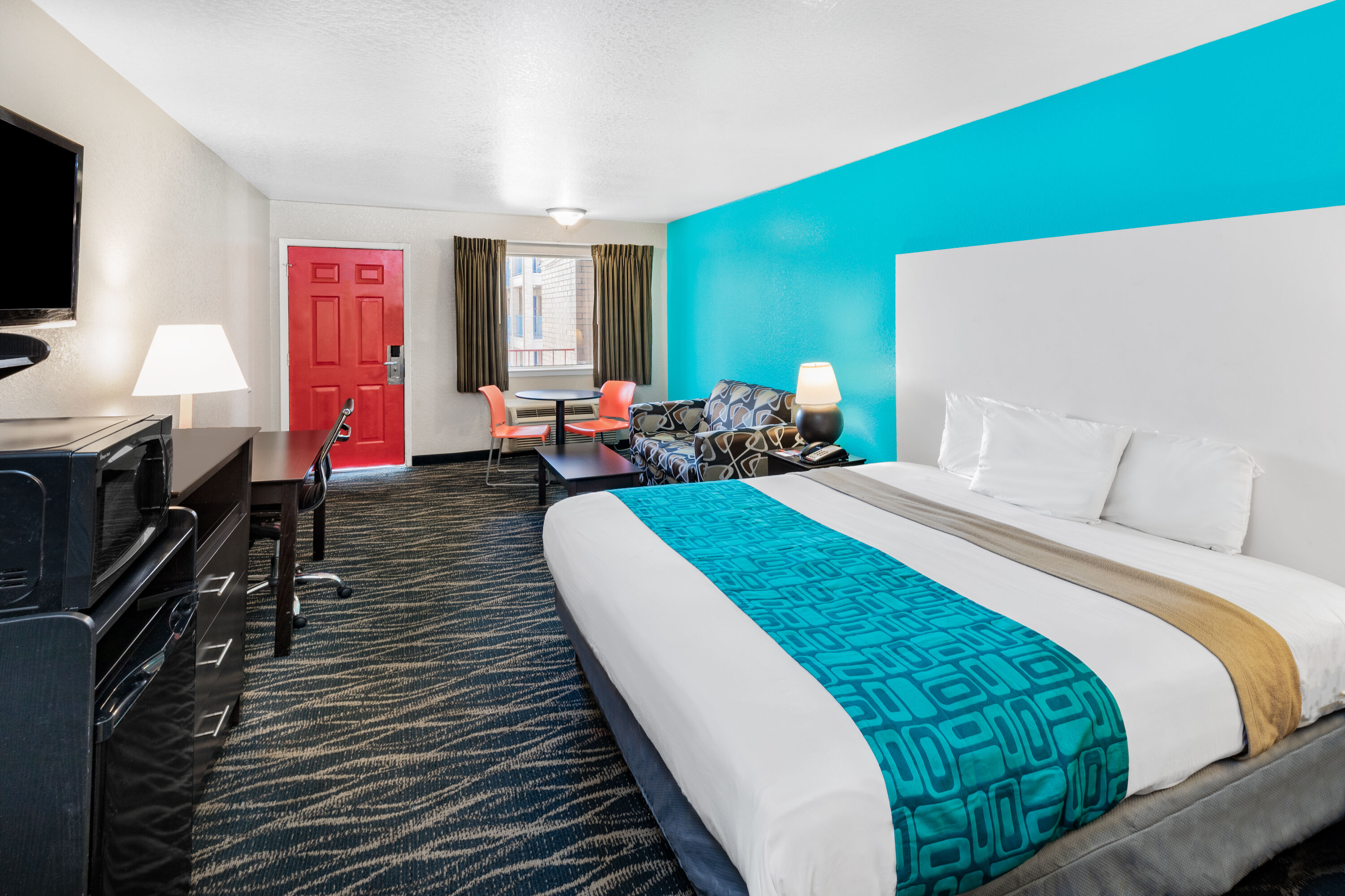Howard Johnson by Wyndham Houston Hobby Airport suite in Houston, Texas