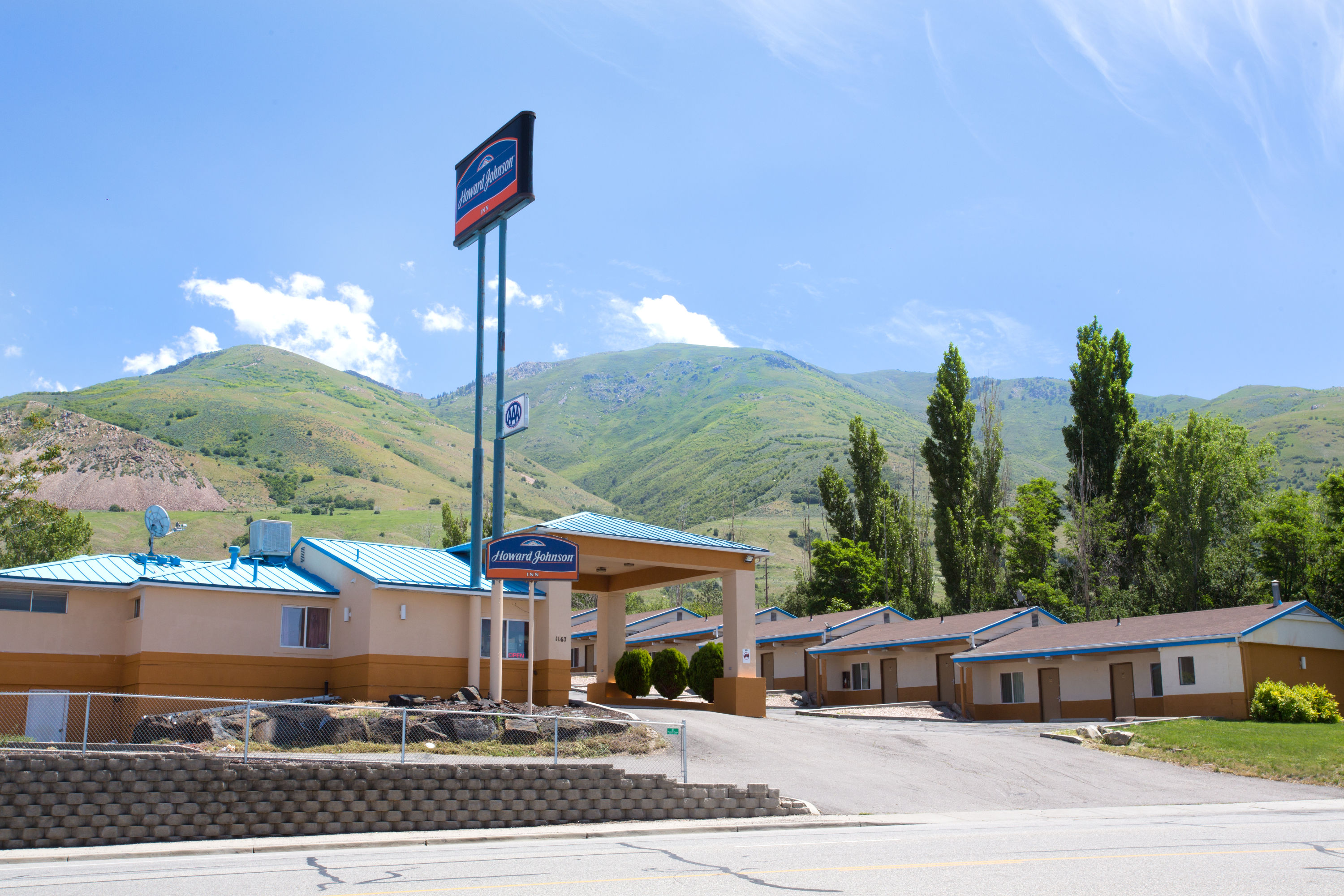 Howard Johnson by Wyndham Brigham City Brigham City, UT Hotels