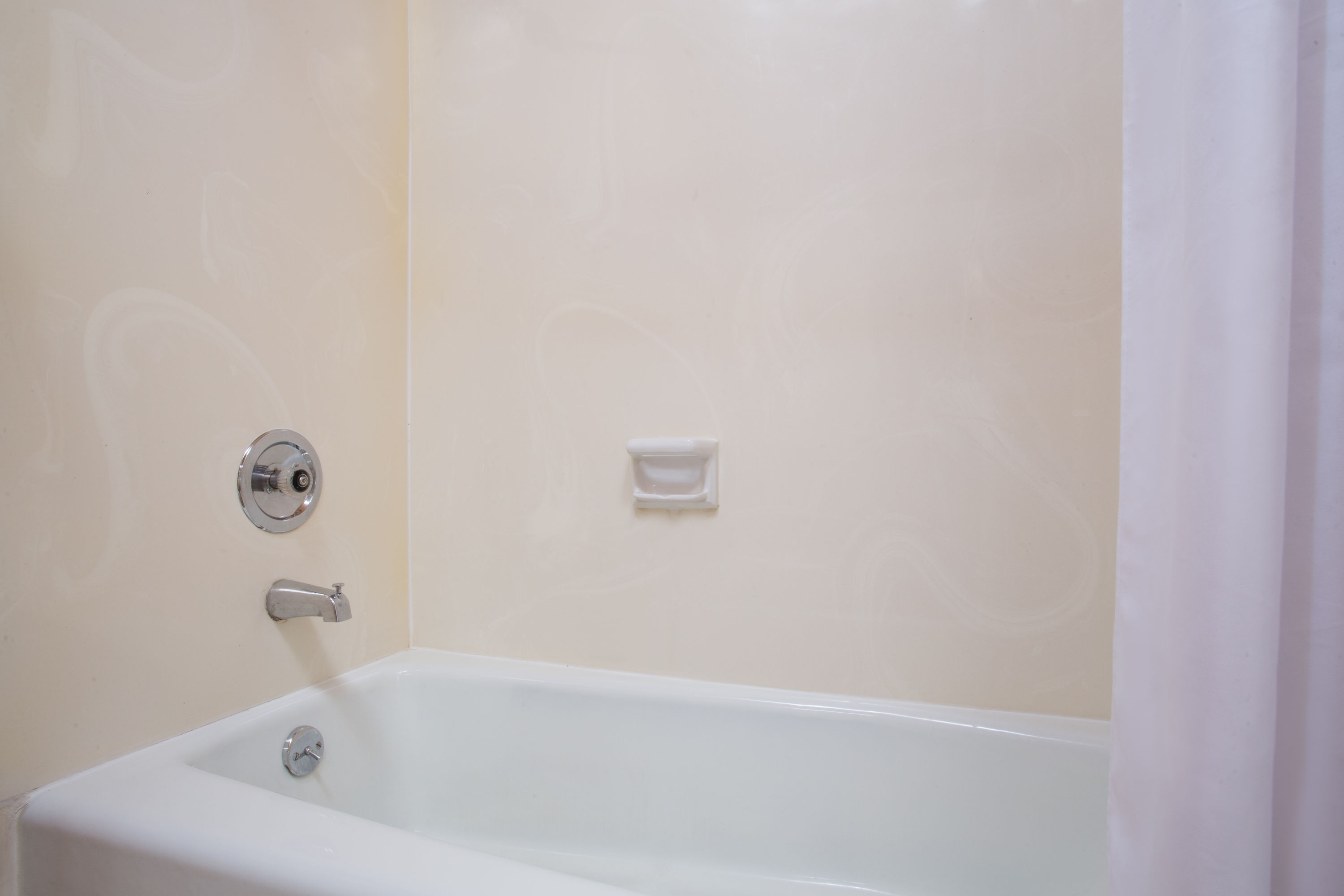 Guest room at the Howard Johnson by Wyndham Brigham City in Brigham City, Utah