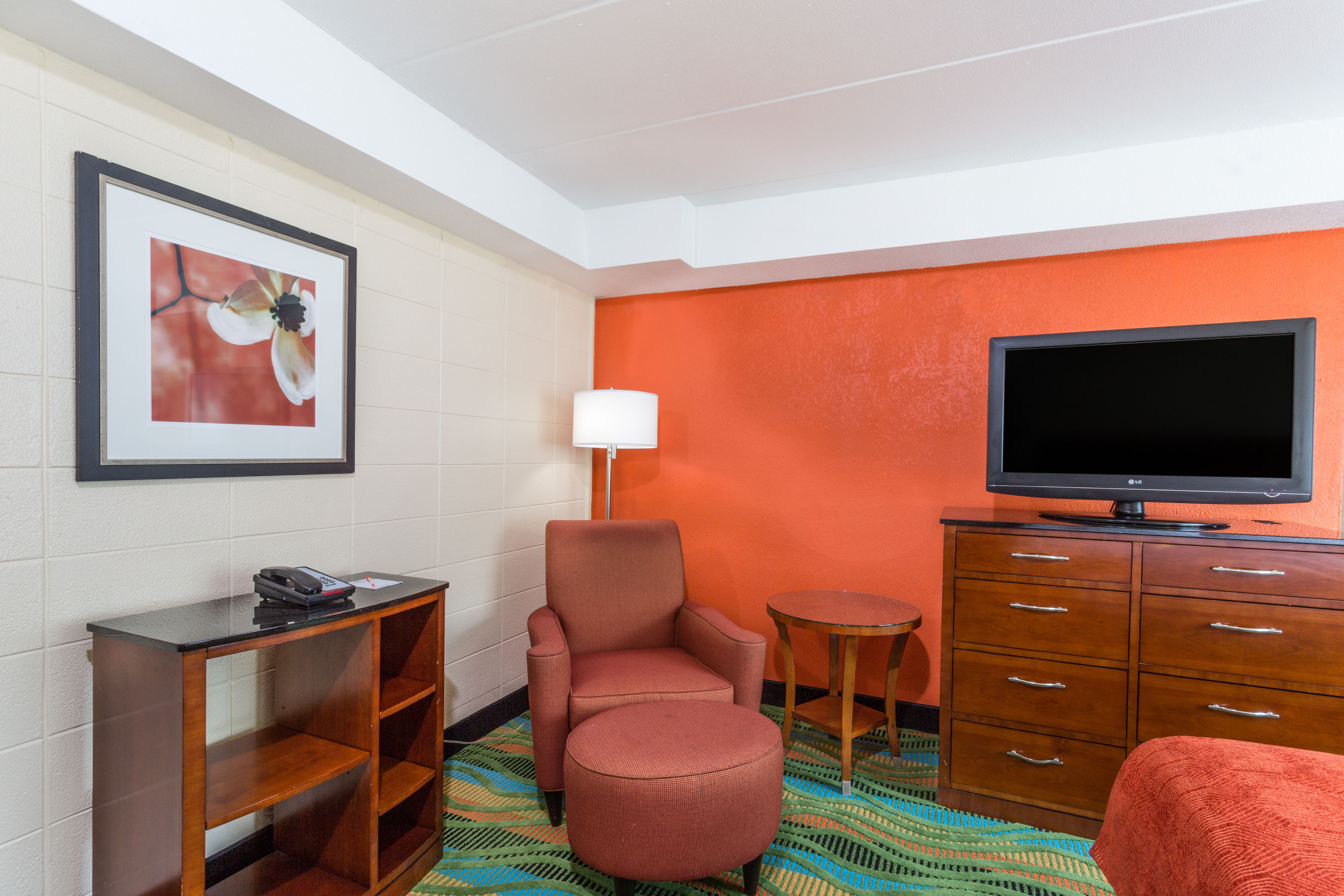 Howard Johnson By Wyndham Virginia Beach At The Beach