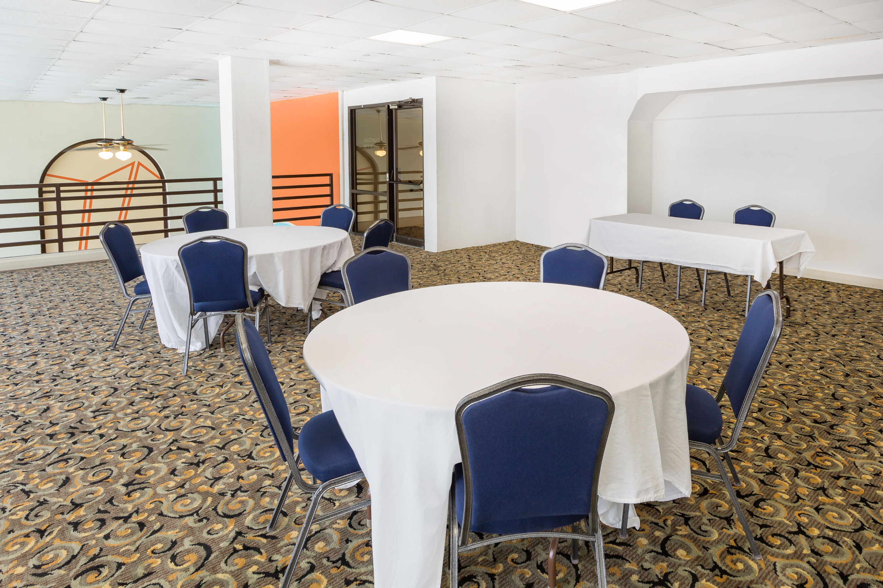 Meeting room at Howard Johnson by Wyndham Williamsburg in Williamsburg, Virginia