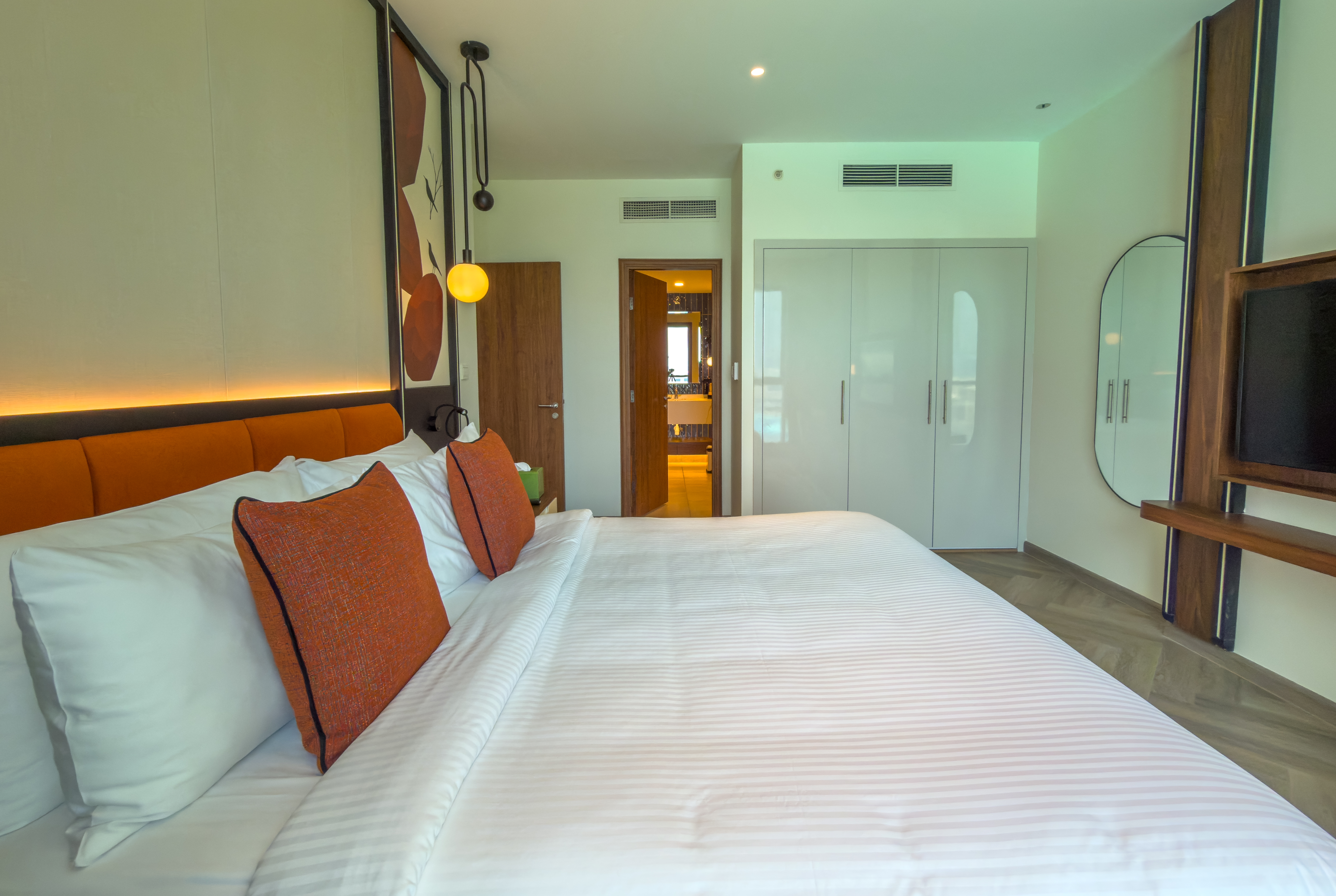 Guest room at the Wyndham Downtown Dubai in Dubai, Other than US/Canada