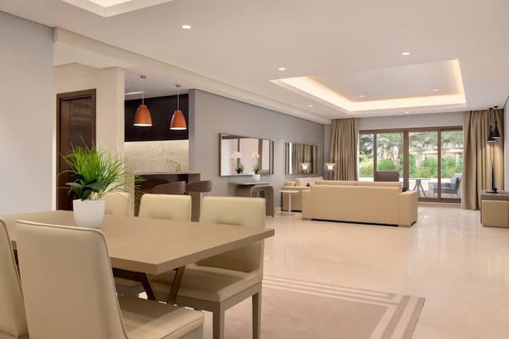 Guest room at the Wyndham Residences The Palm in Dubai, Other than US/Canada