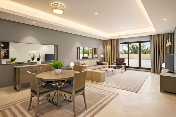 Guest room at the Wyndham Residences The Palm in Dubai, Other than US/Canada
