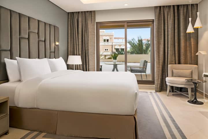 Guest room at the Wyndham Residences The Palm in Dubai, Other than US/Canada