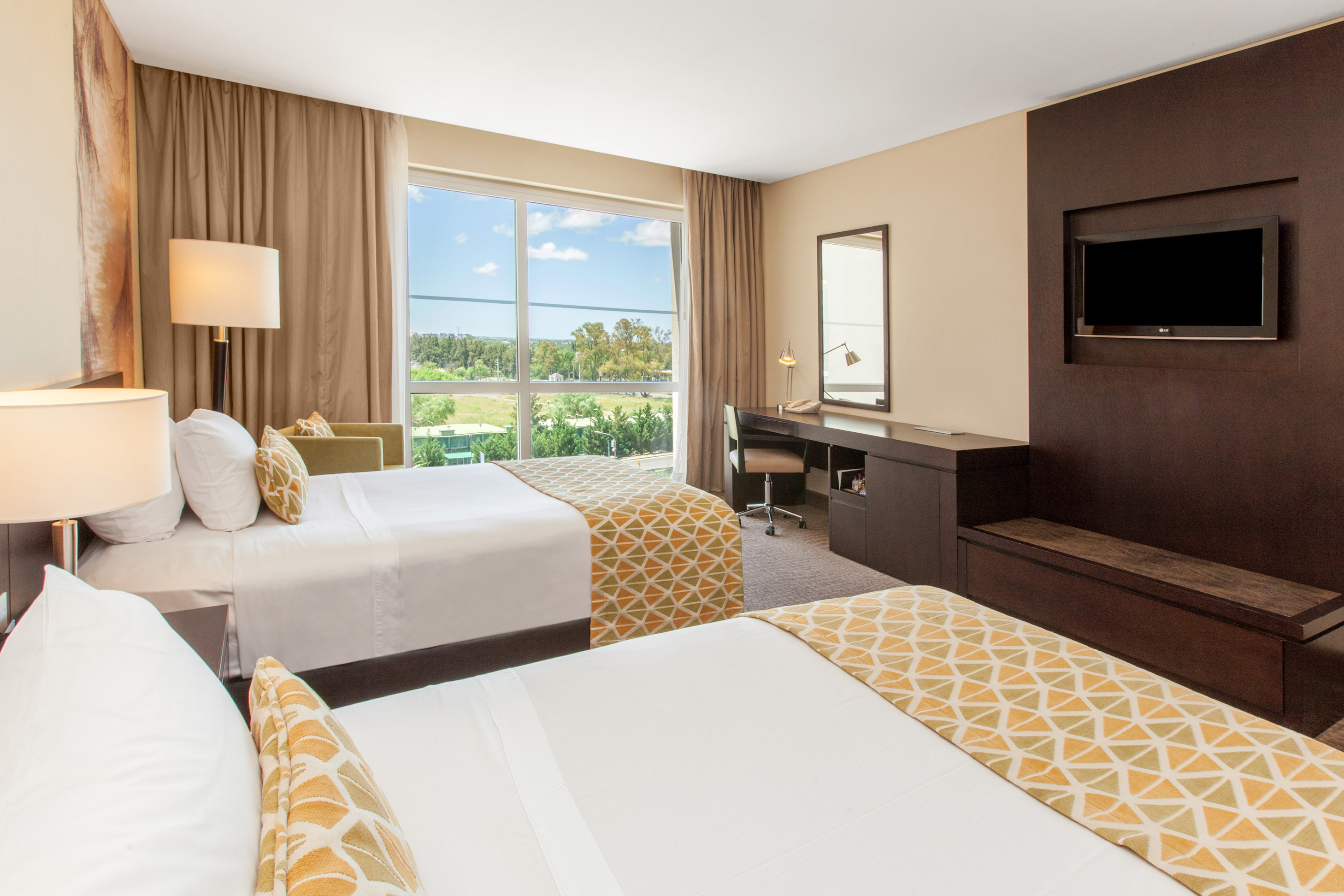Double bed guest room at the Wyndham Nordelta Tigre Buenos Aires in Tigre, Other than US/Canada