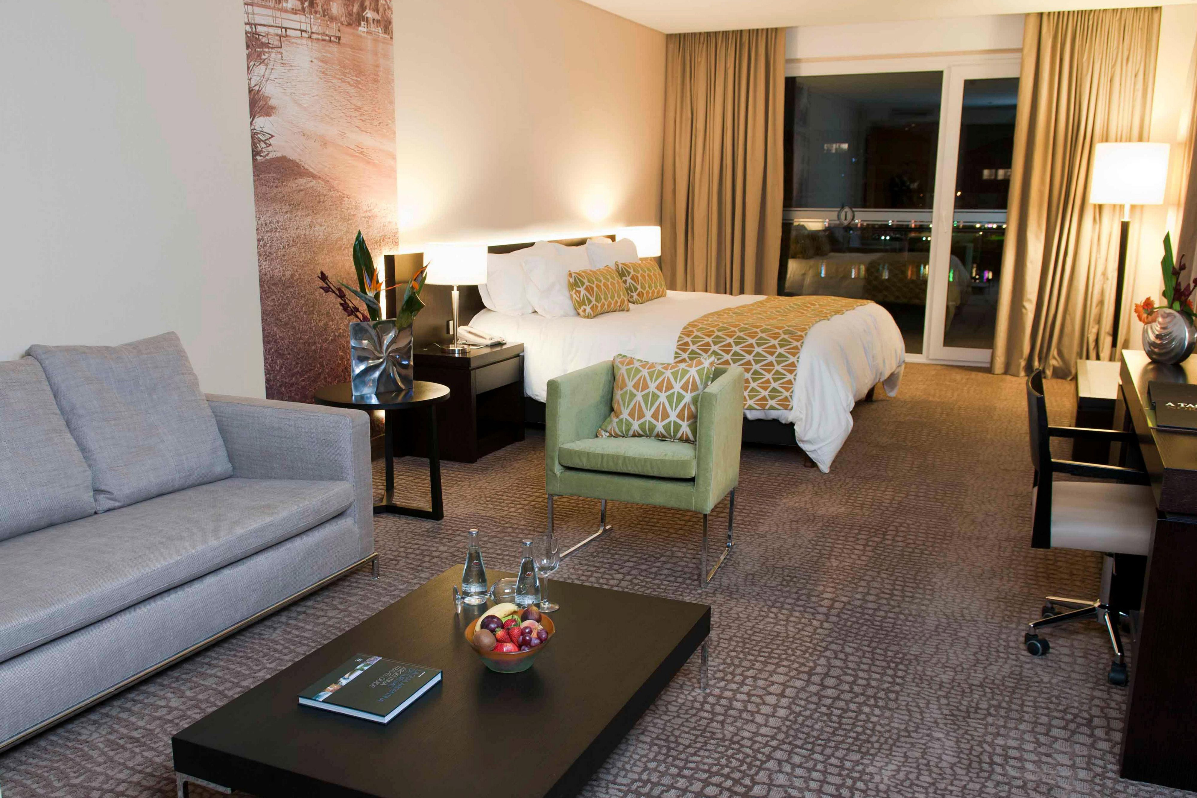King bed guest room at the Wyndham Nordelta Tigre Buenos Aires in Tigre, Other than US/Canada