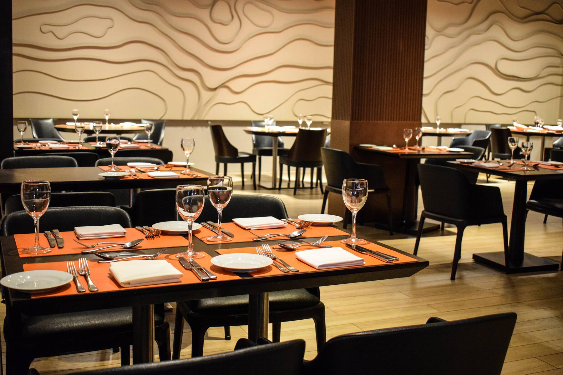 Wyndham Nordelta Tigre Buenos Aires restaurant in Tigre, Other than US/Canada