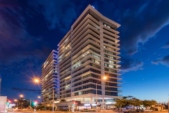 Exterior of Wyndham Hotel Surfers Paradise hotel in Surfers Paradise, Other than US/Canada