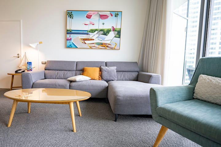 Guest room at the Wyndham Hotel Surfers Paradise in Surfers Paradise, Other than US/Canada