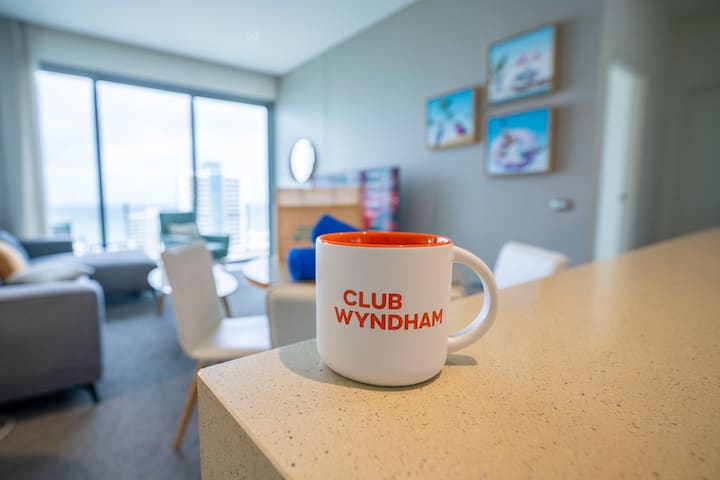Guest room at the Wyndham Hotel Surfers Paradise in Surfers Paradise, Other than US/Canada