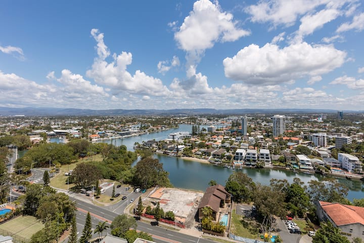 Scenic Image of Wyndham Hotel Surfers Paradise hotel in Surfers Paradise, Other than US/Canada