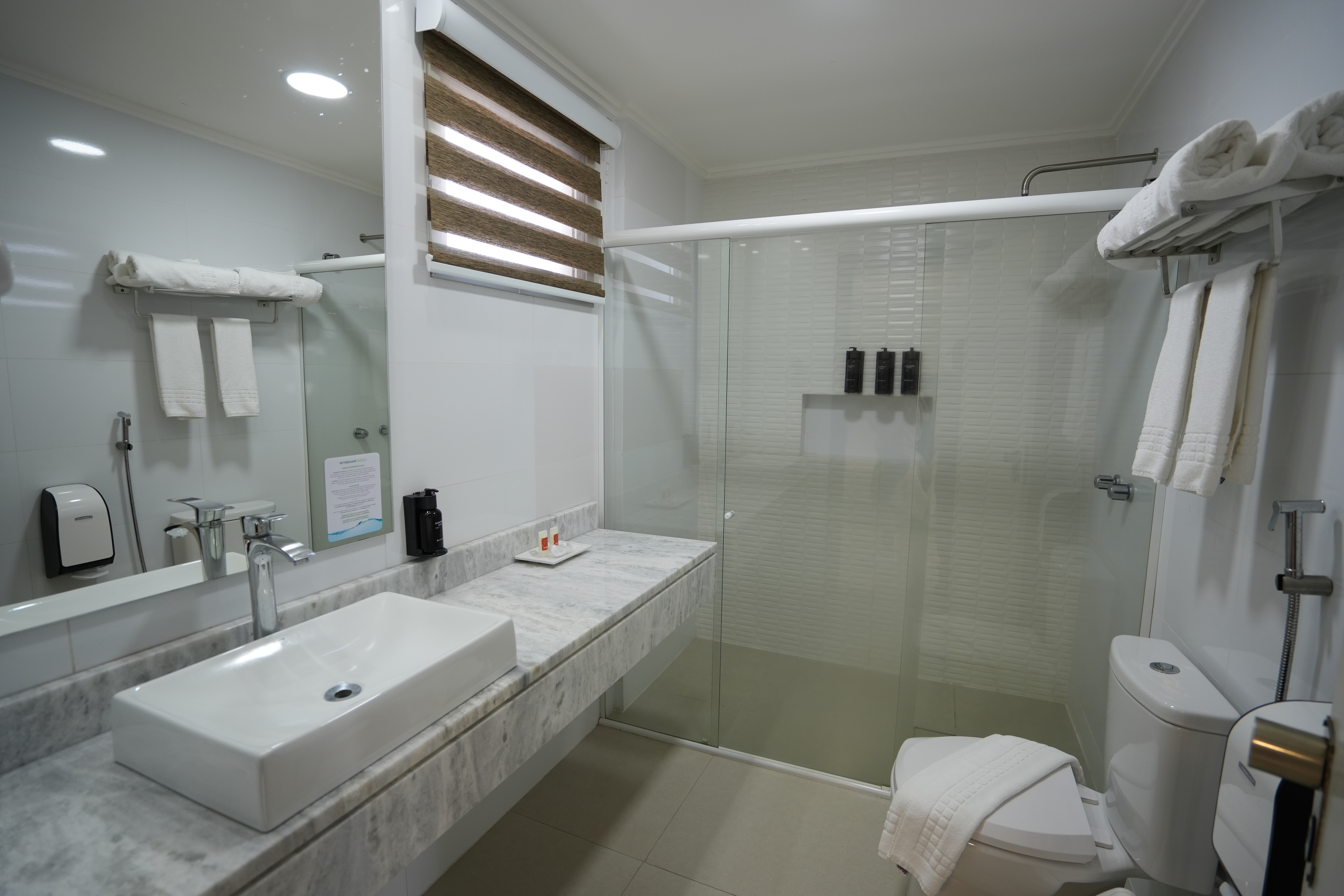 Guest room at the Wyndham Foz do Iguacu in Foz do Iguacu, Other than US/Canada