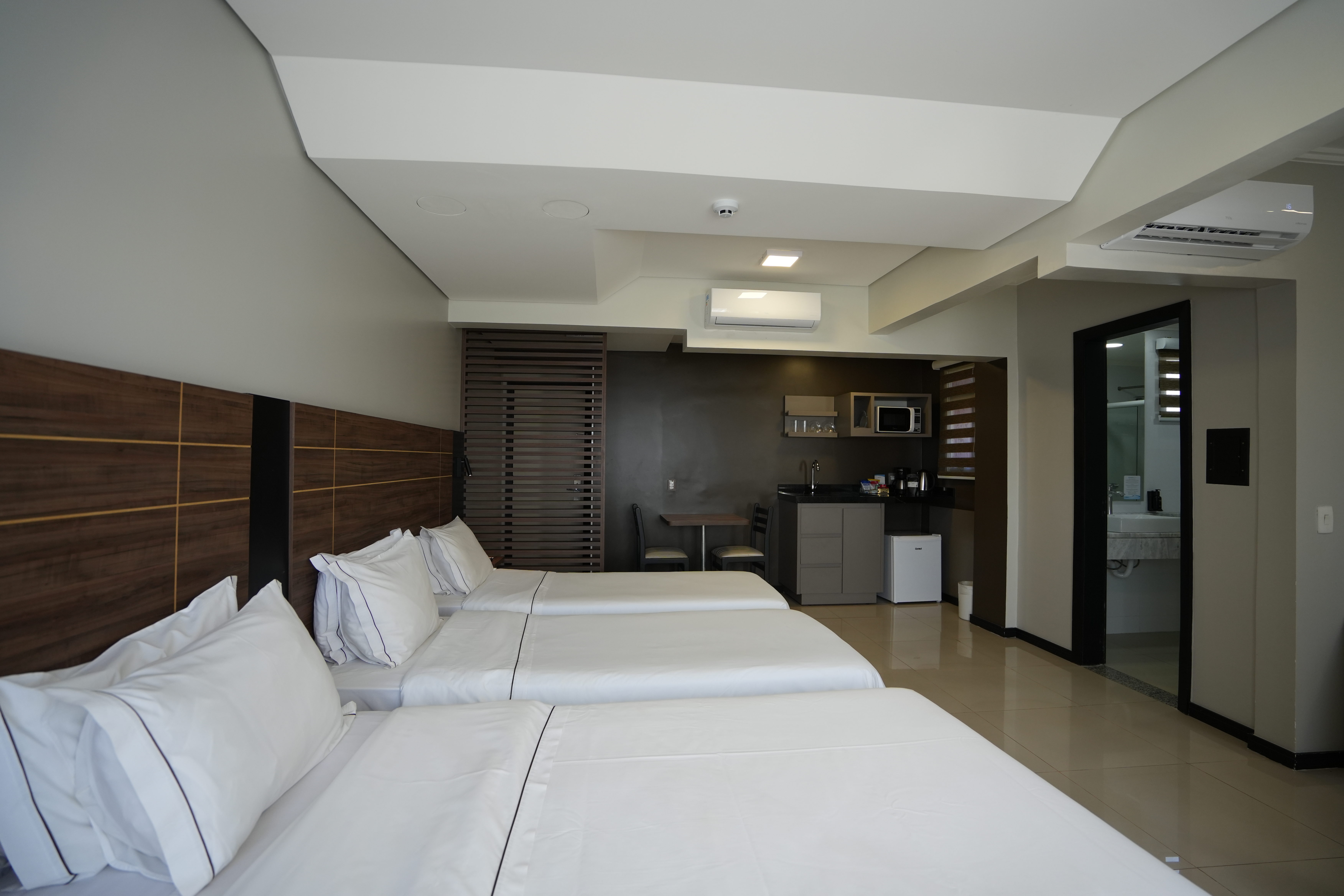 Guest room at the Wyndham Foz do Iguacu in Foz do Iguacu, Other than US/Canada