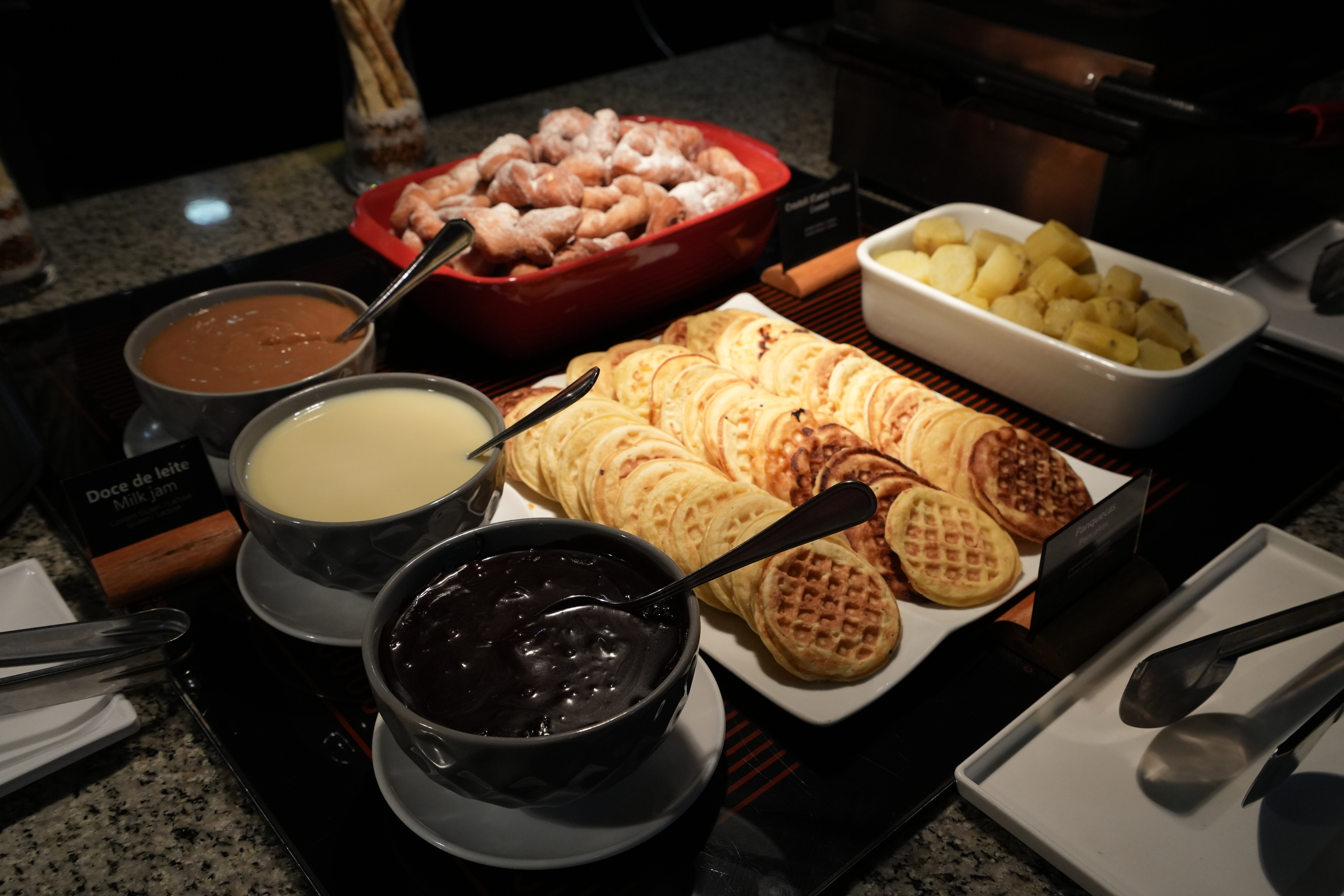 Wyndham Foz do Iguacu restaurant in Foz do Iguacu, Other than US/Canada