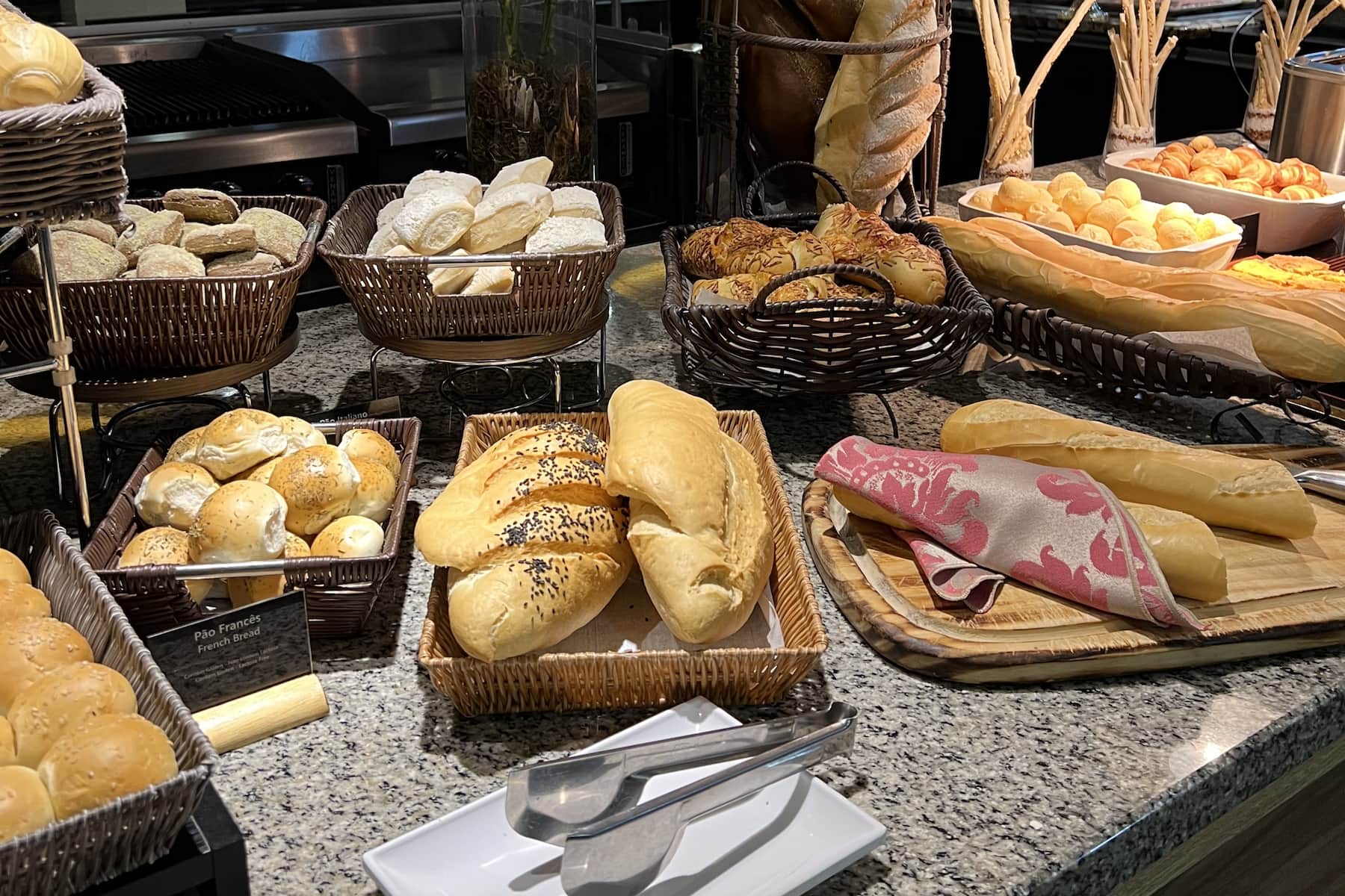 Wyndham Foz do Iguacu restaurant in Foz do Iguacu, Other than US/Canada