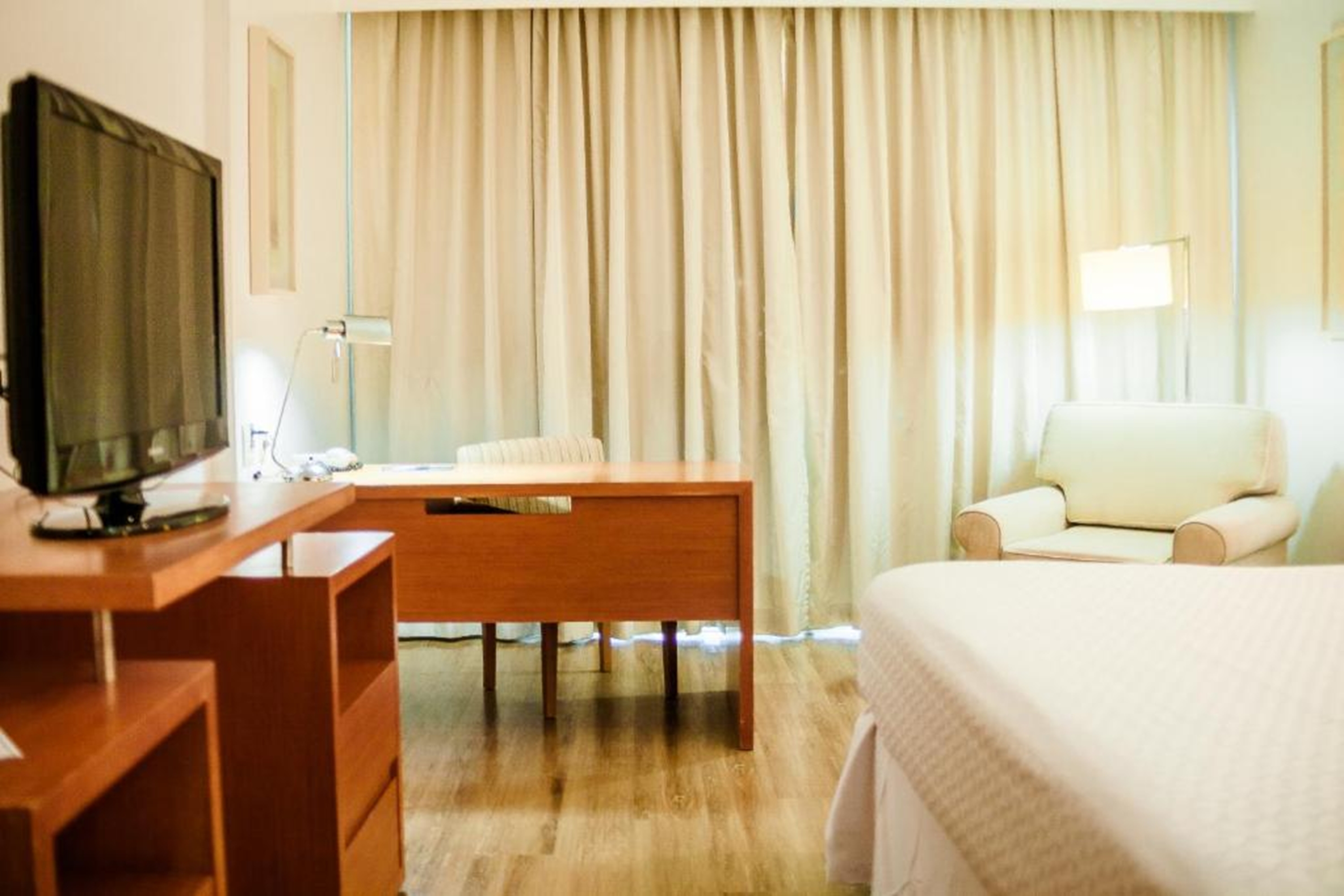 Guest room at the Wyndham Macae in Macae, Other than US/Canada