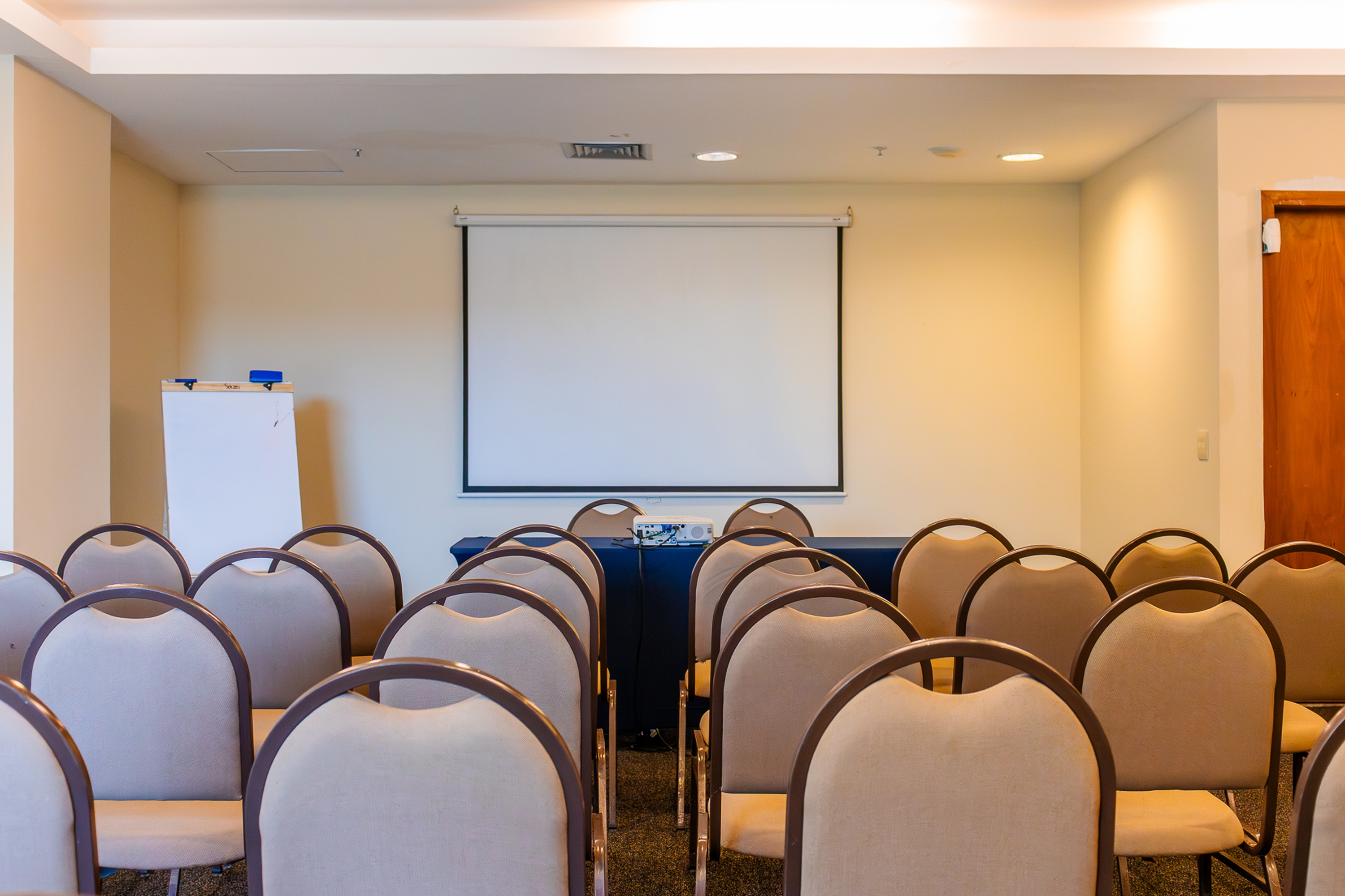 Meeting room at Wyndham Macae in Macae, Other than US/Canada