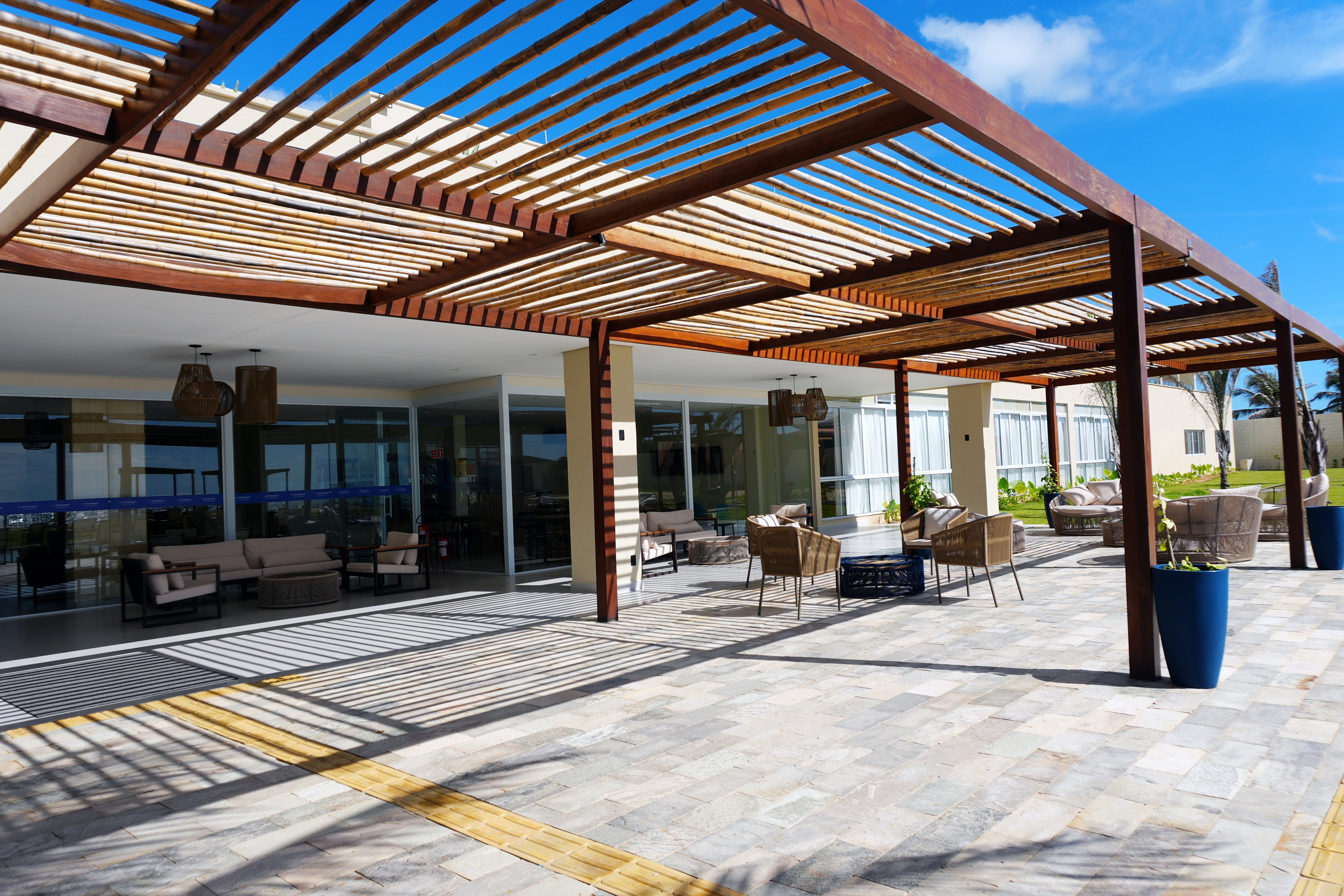 Exterior of Wyndham Natal Pitangui Praia hotel in Natal, Other than US/Canada