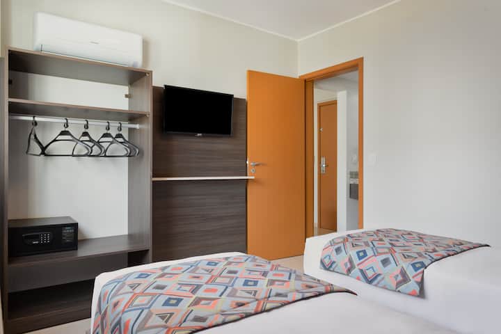 Guest room at the Wyndham Olimpia Royal Hotel in Olimpia, Other than US/Canada