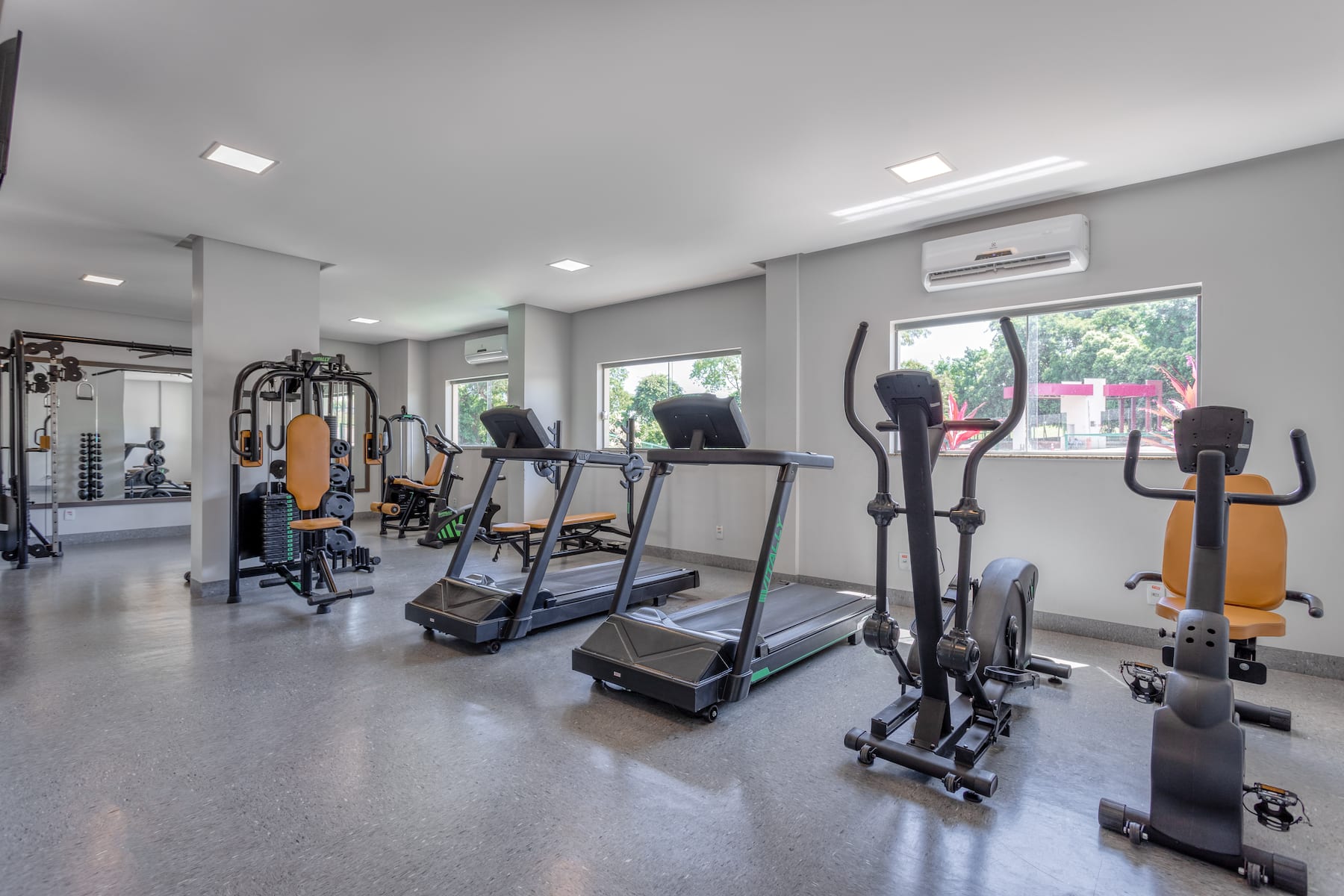 Fitness room at Wyndham Olimpia Royal Hotel in Olimpia, Other than US/Canada