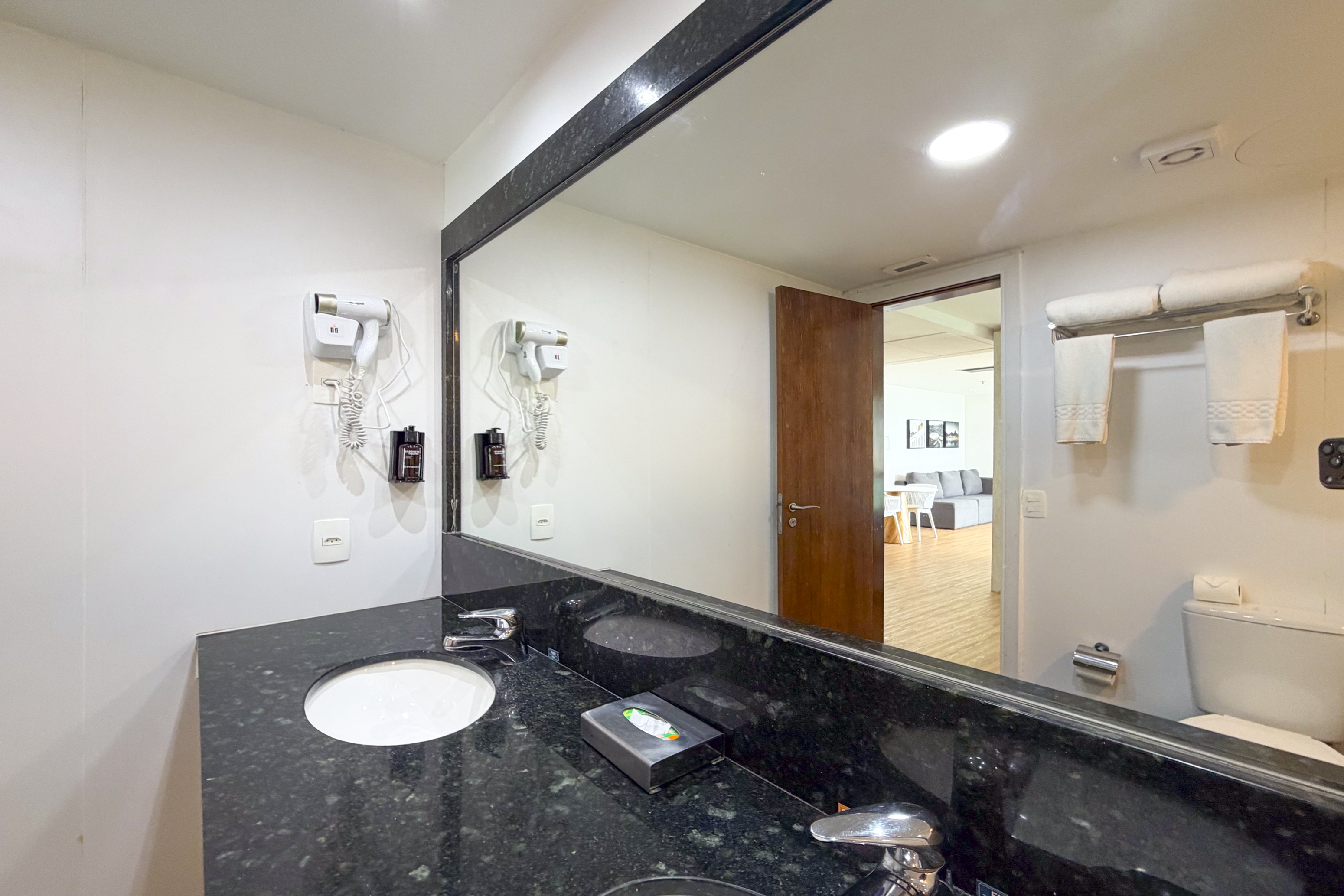 Guest room bath at the Wyndham Rio Barra in Rio de Janeiro, Other than US/Canada