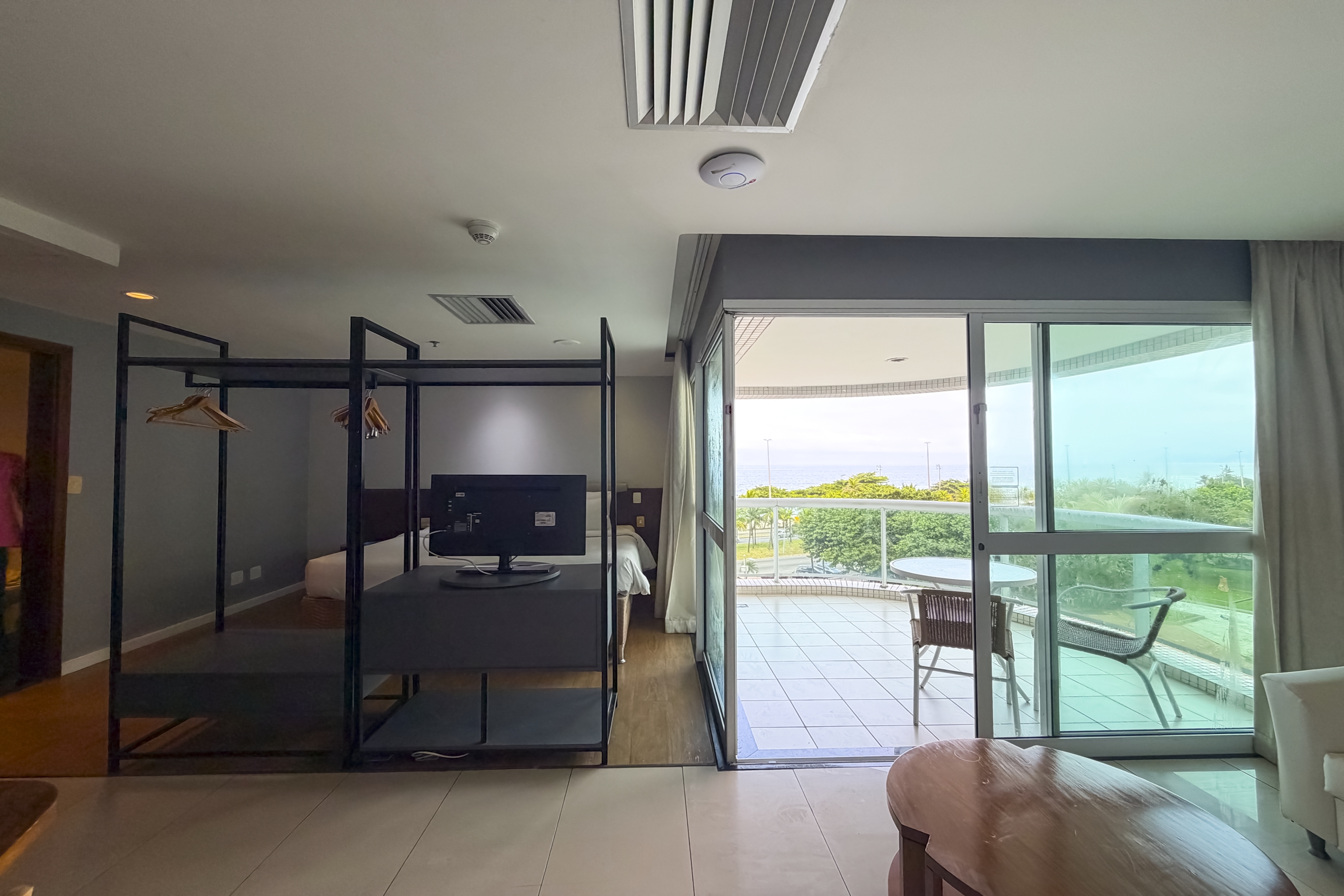 Guest room at the Wyndham Rio Barra in Rio de Janeiro, Other than US/Canada