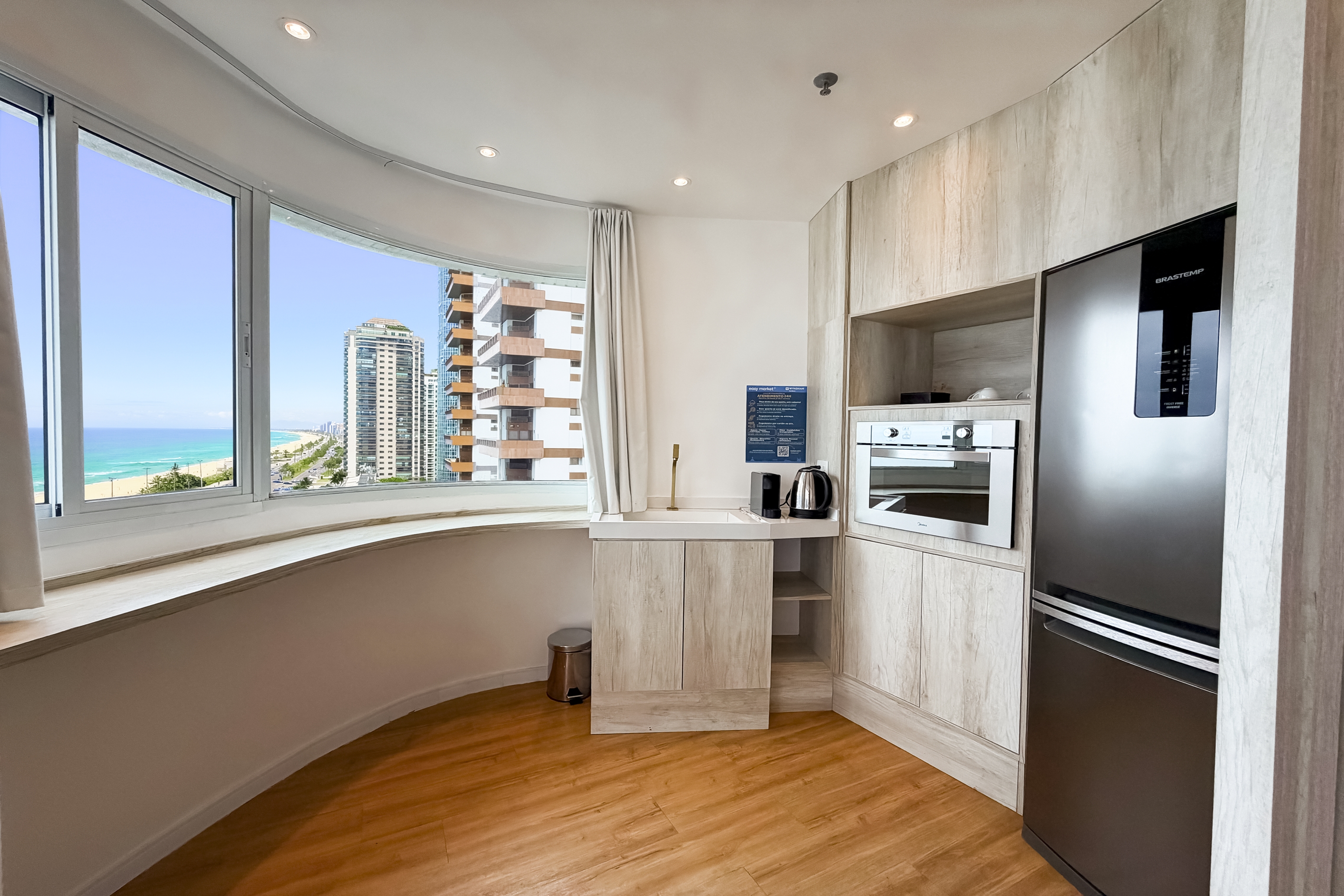Guest room at the Wyndham Rio Barra in Rio de Janeiro, Other than US/Canada