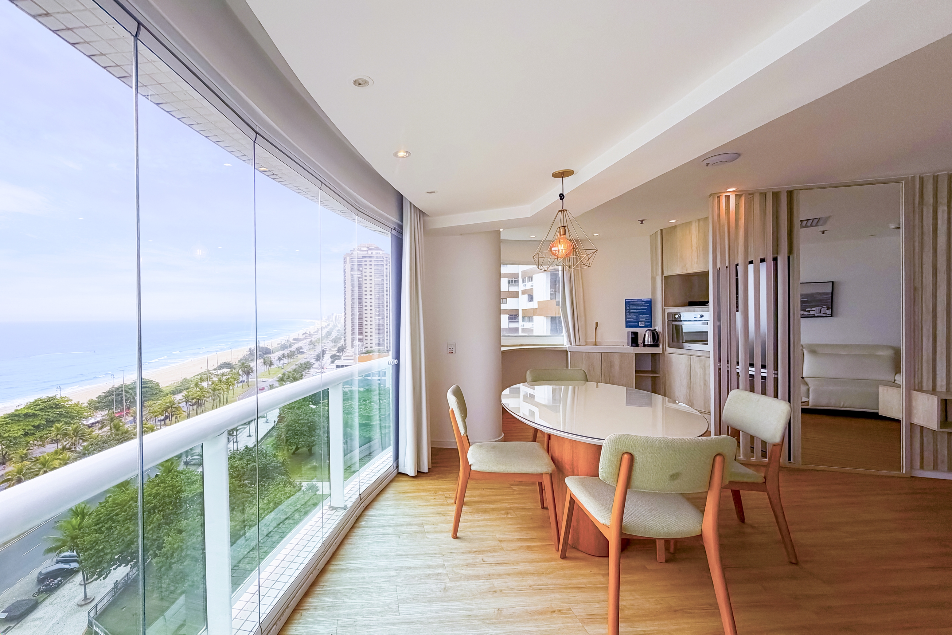 Guest room at the Wyndham Rio Barra in Rio de Janeiro, Other than US/Canada