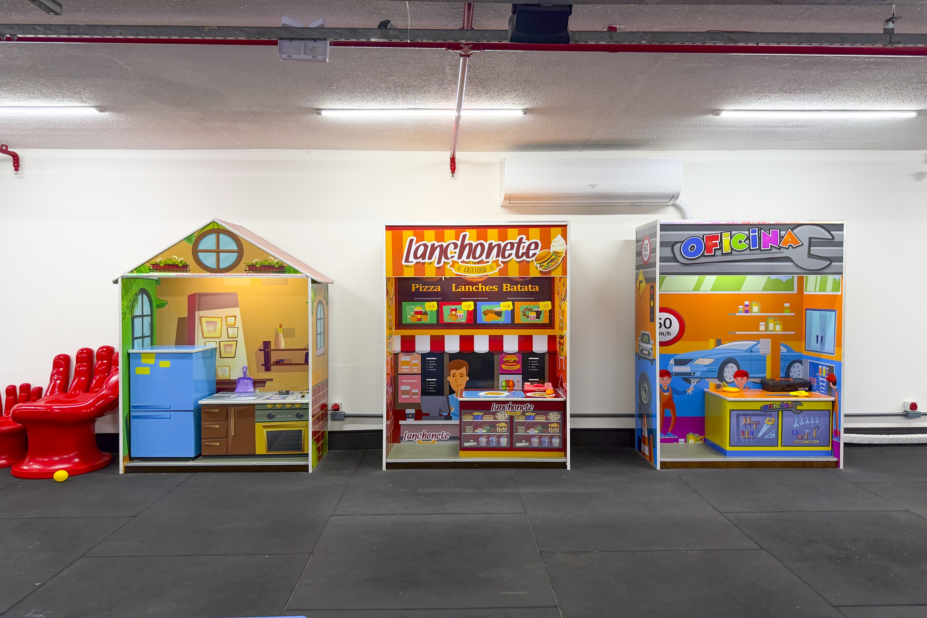 Kids Club at Wyndham Rio Barra in Rio de Janeiro, Other than US/Canada