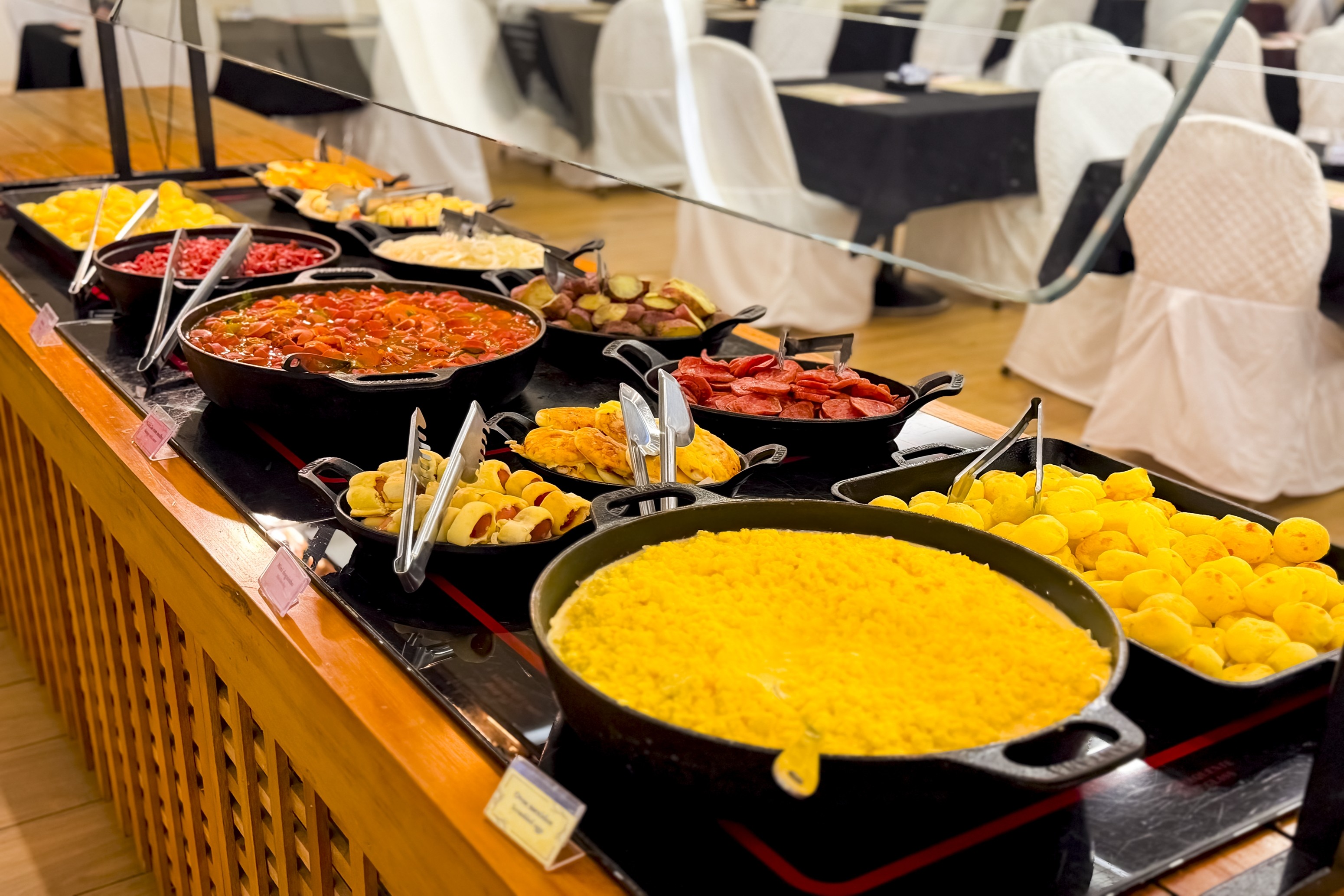 Wyndham Rio Barra restaurant in Rio de Janeiro, Other than US/Canada