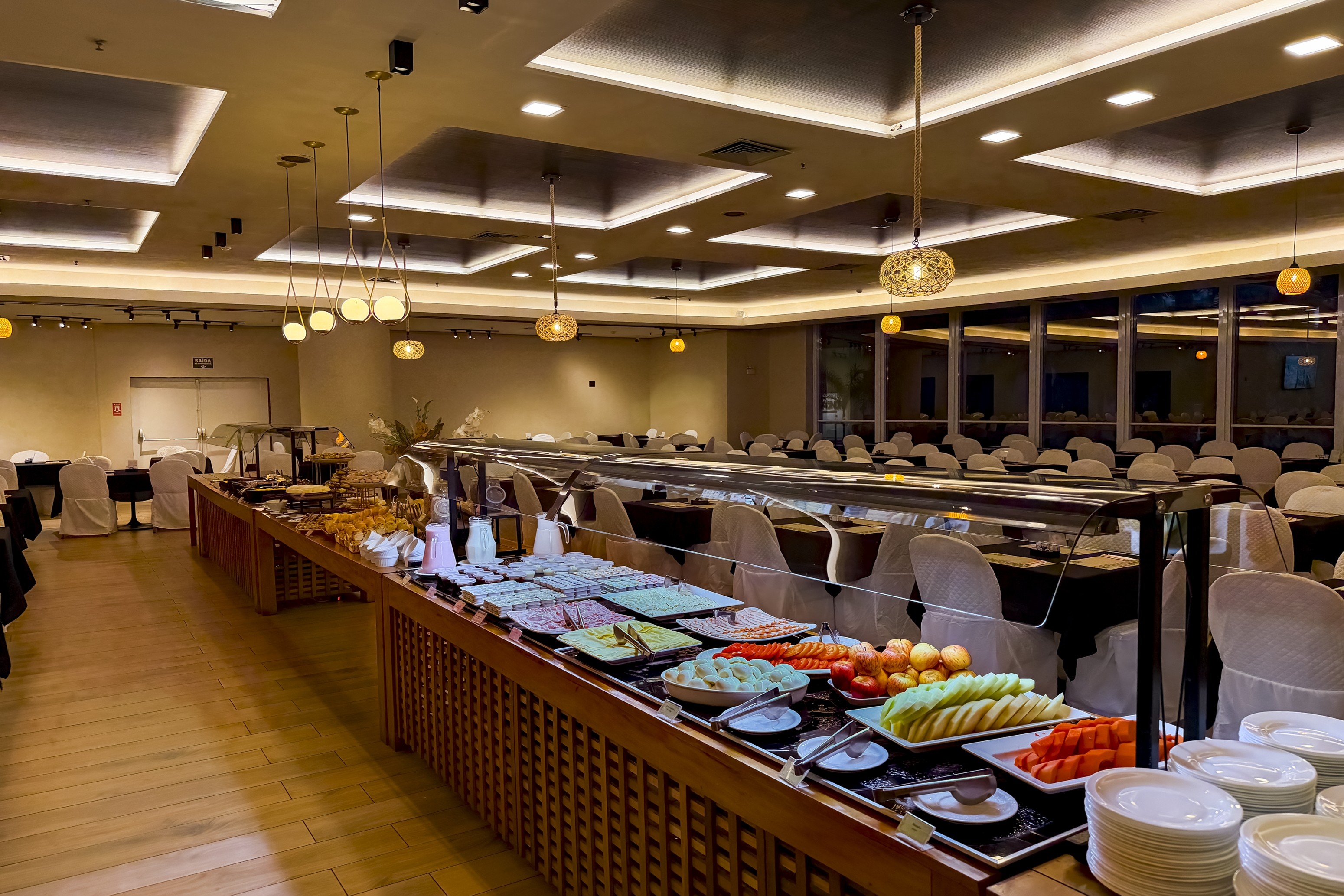 Wyndham Rio Barra restaurant in Rio de Janeiro, Other than US/Canada