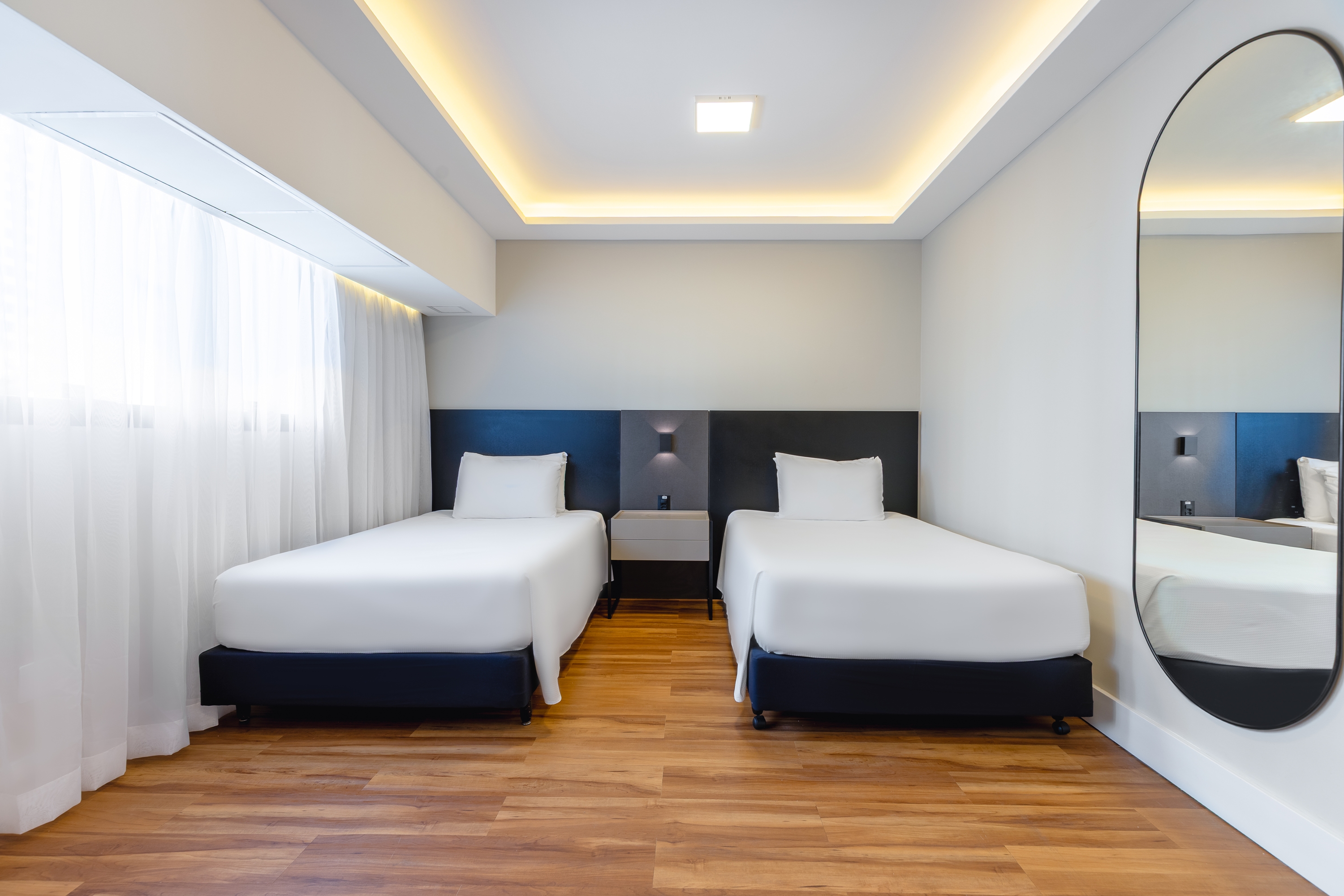 Guest room at the Wyndham Sao Paulo Berrini in Sao Paulo, Other than US/Canada