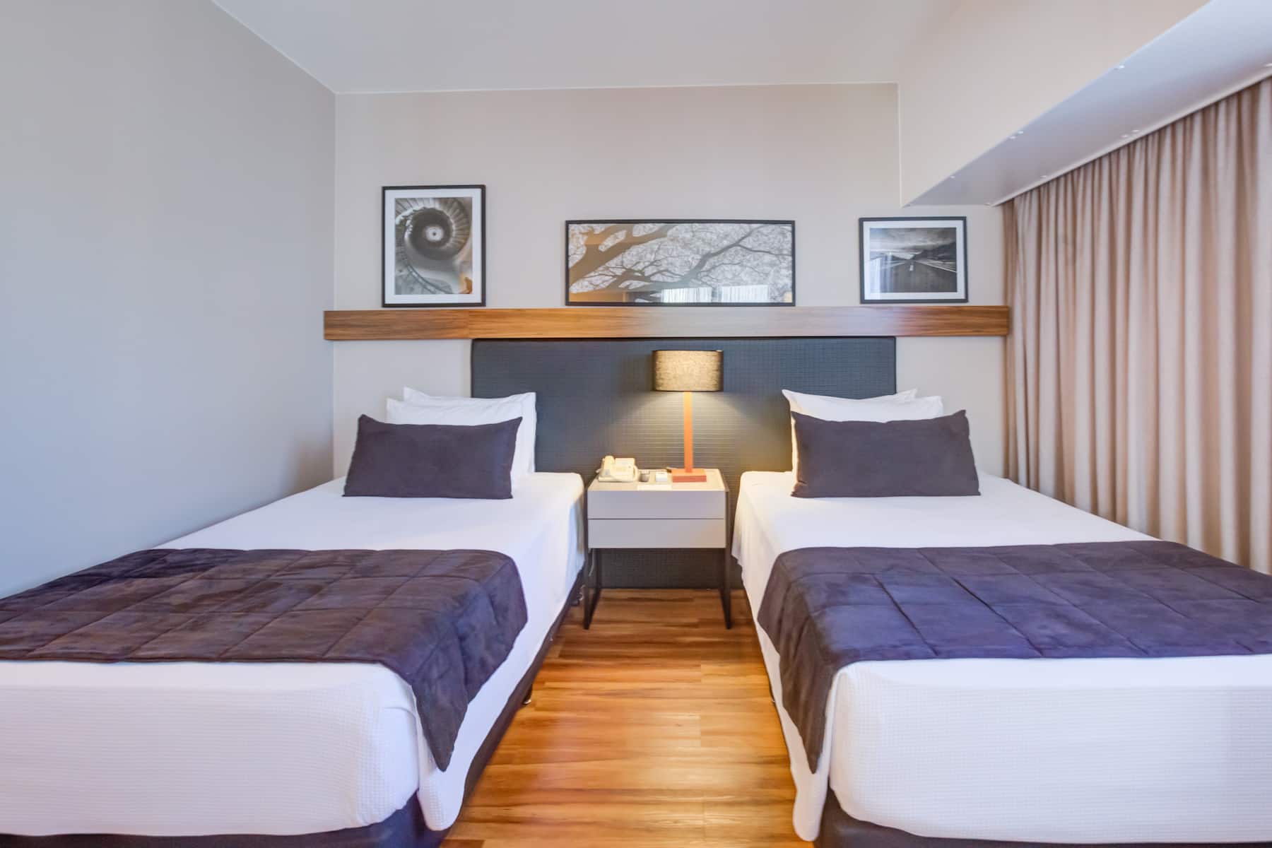 Guest room at the Wyndham Sao Paulo Berrini in Sao Paulo, Other than US/Canada
