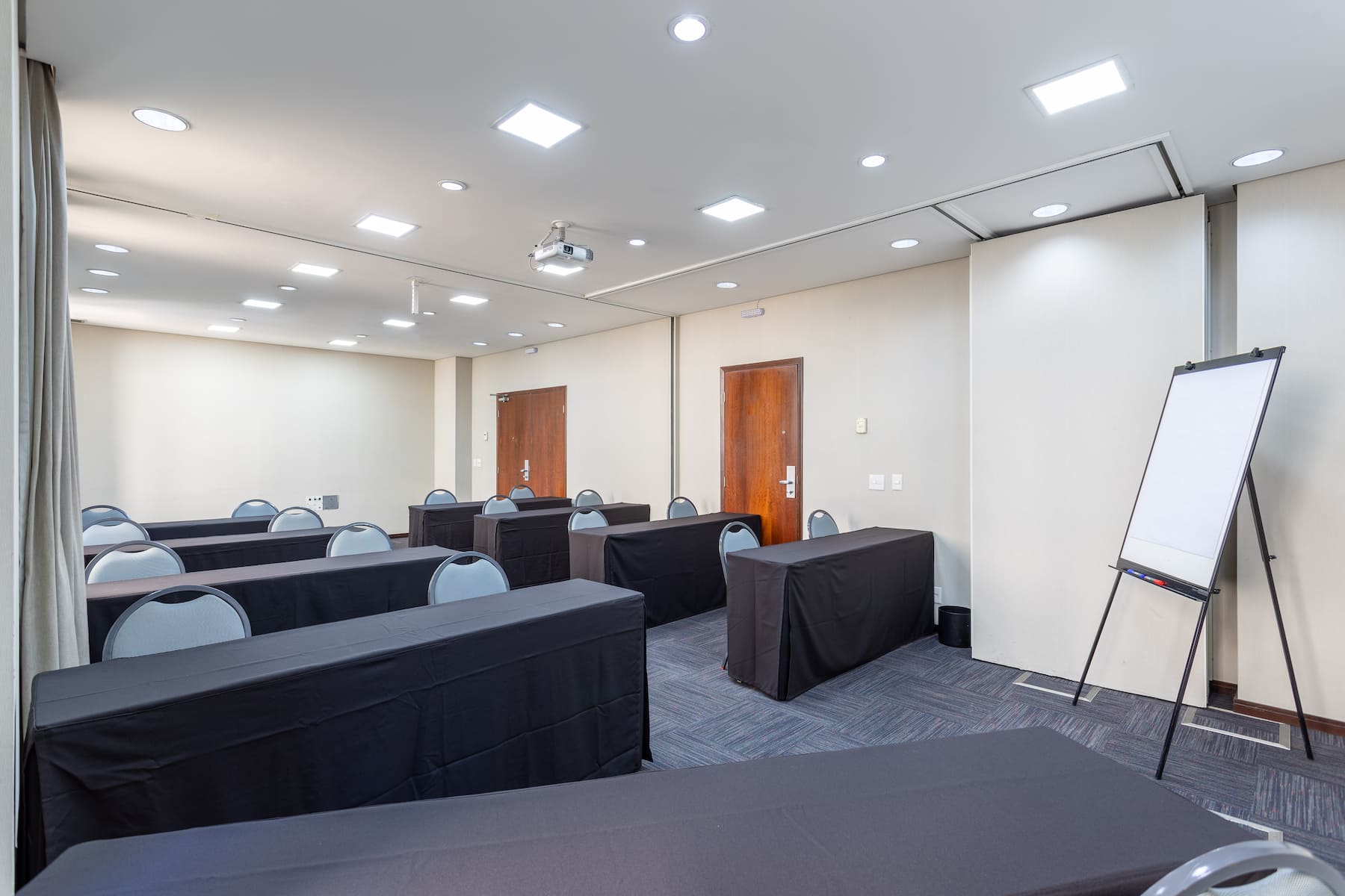 Meeting room at Wyndham Sao Paulo Paulista in Sao Paulo, Other than US/Canada