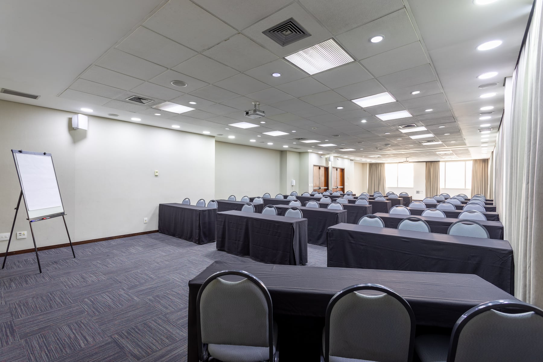 Meeting room at Wyndham Sao Paulo Paulista in Sao Paulo, Other than US/Canada