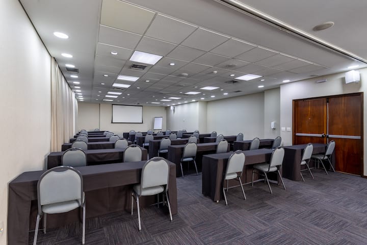 Meeting room at Wyndham Sao Paulo Paulista in Sao Paulo, Other than US/Canada