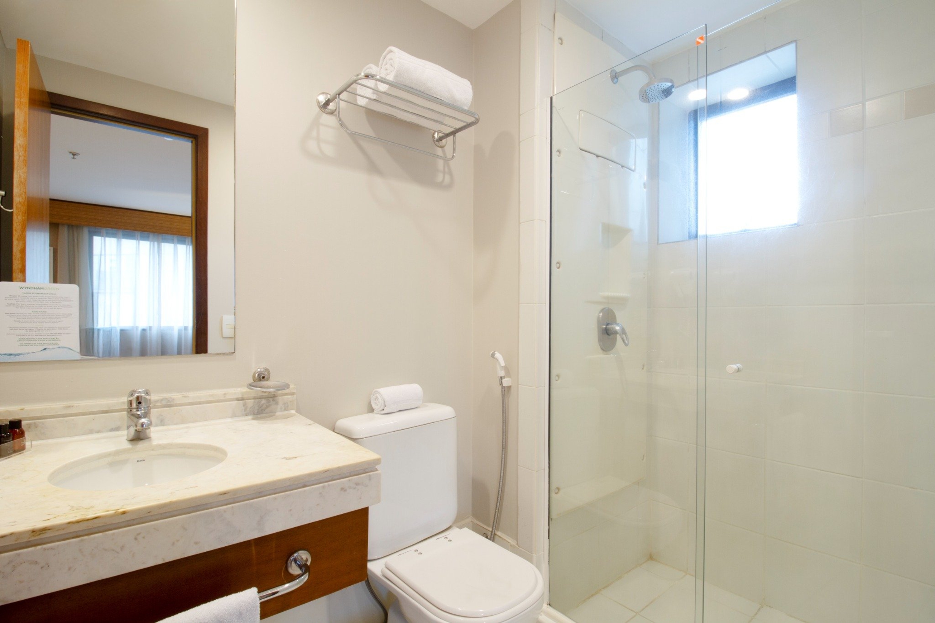Guest room bath at the Wyndham Sao Paulo Ibirapuera Convention Plaza Hotel in Sao Paulo, Other than US/Canada