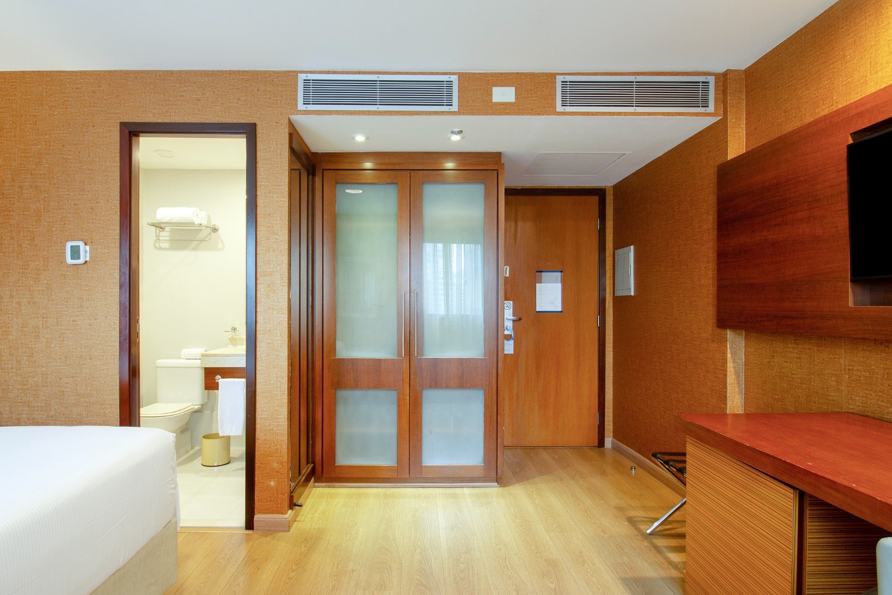 Guest room at the Wyndham Sao Paulo Ibirapuera Convention Plaza Hotel in Sao Paulo, Other than US/Canada