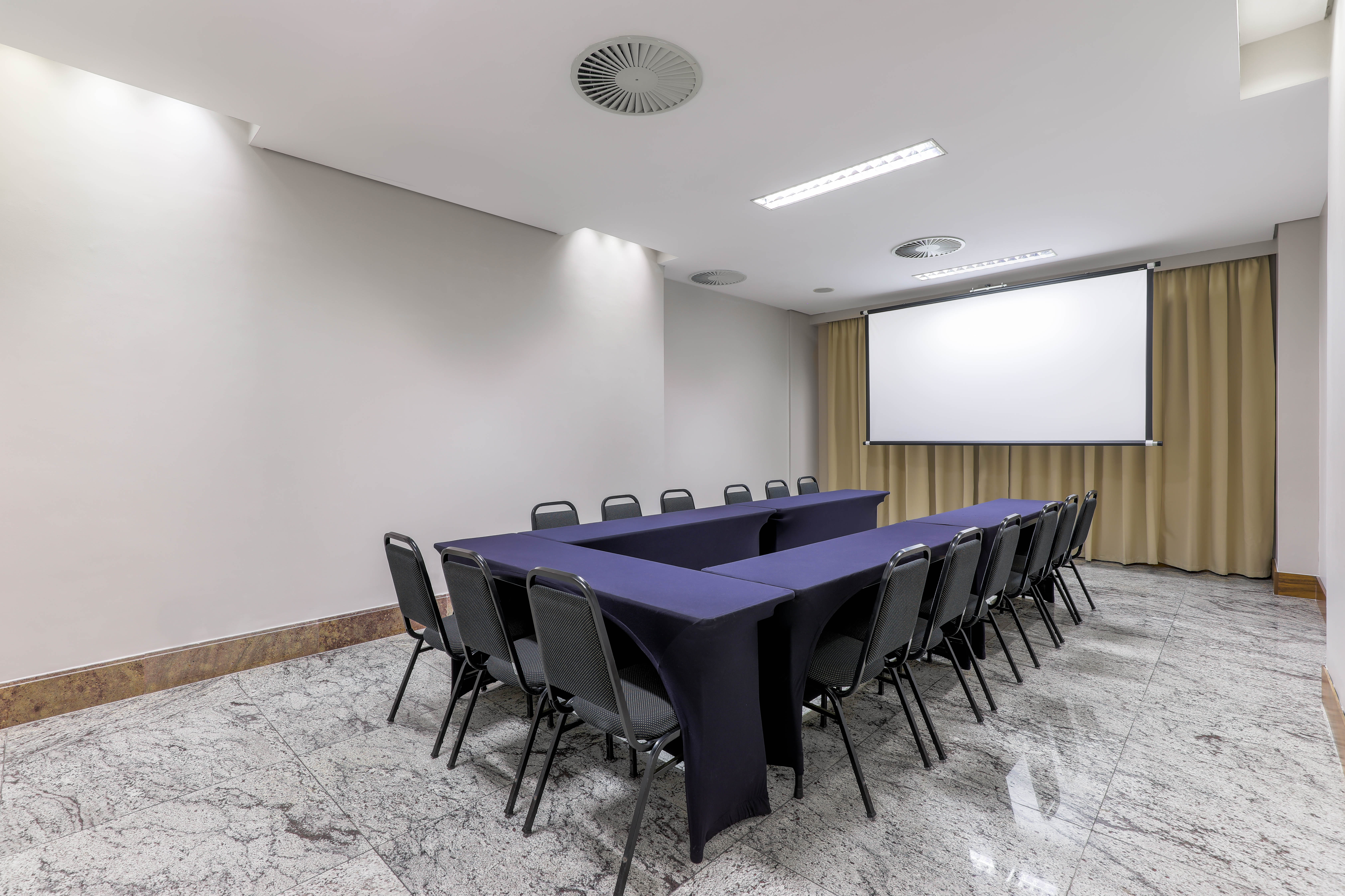 Meeting room at Wyndham Sao Paulo Ibirapuera Convention Plaza Hotel in Sao Paulo, Other than US/Canada