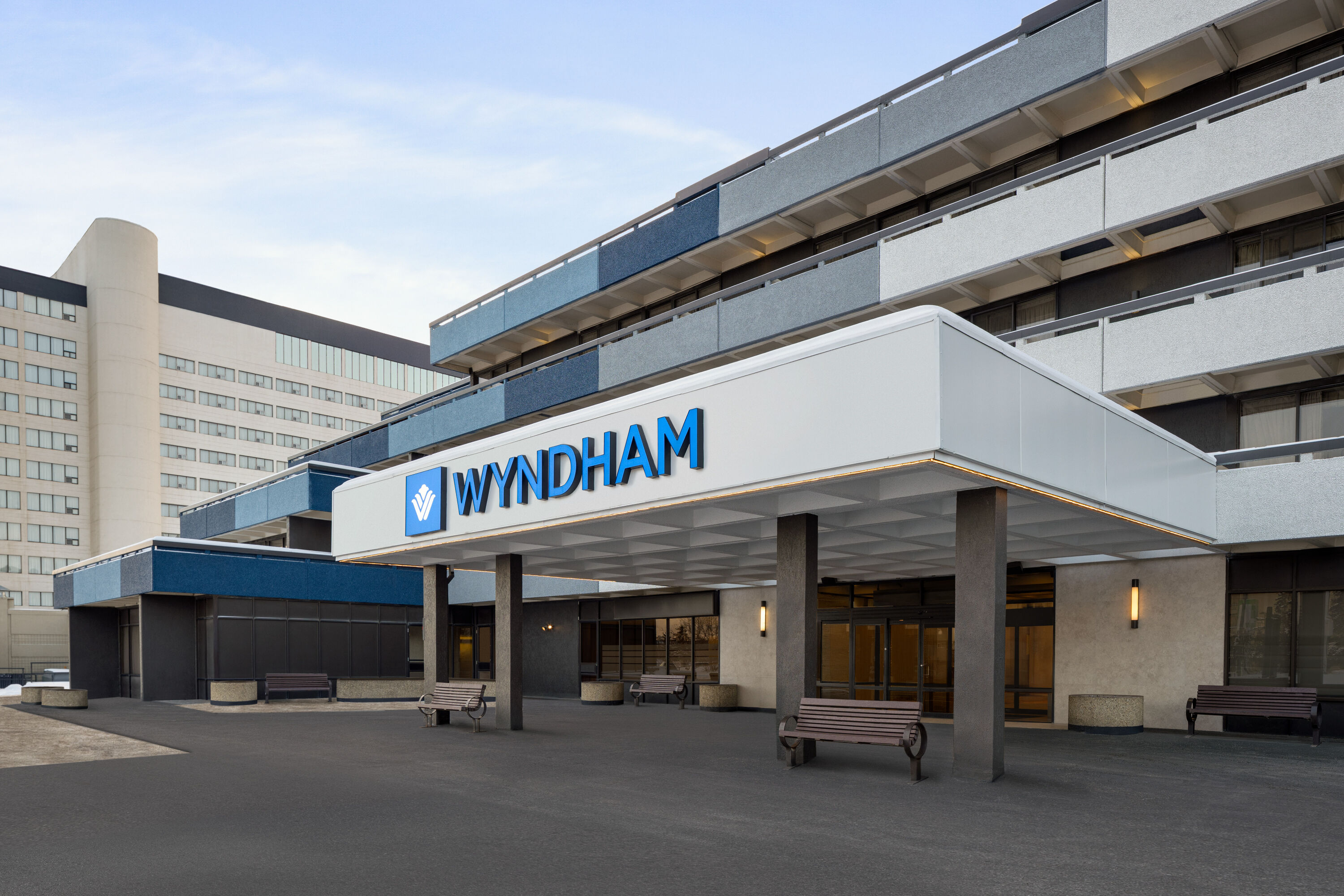 Exterior of Wyndham Edmonton Hotel and Conference Centre hotel in Edmonton, Alberta