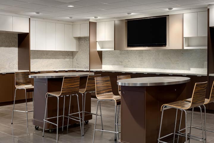 Property amenity at Wyndham Edmonton Hotel and Conference Centre in Edmonton, Alberta