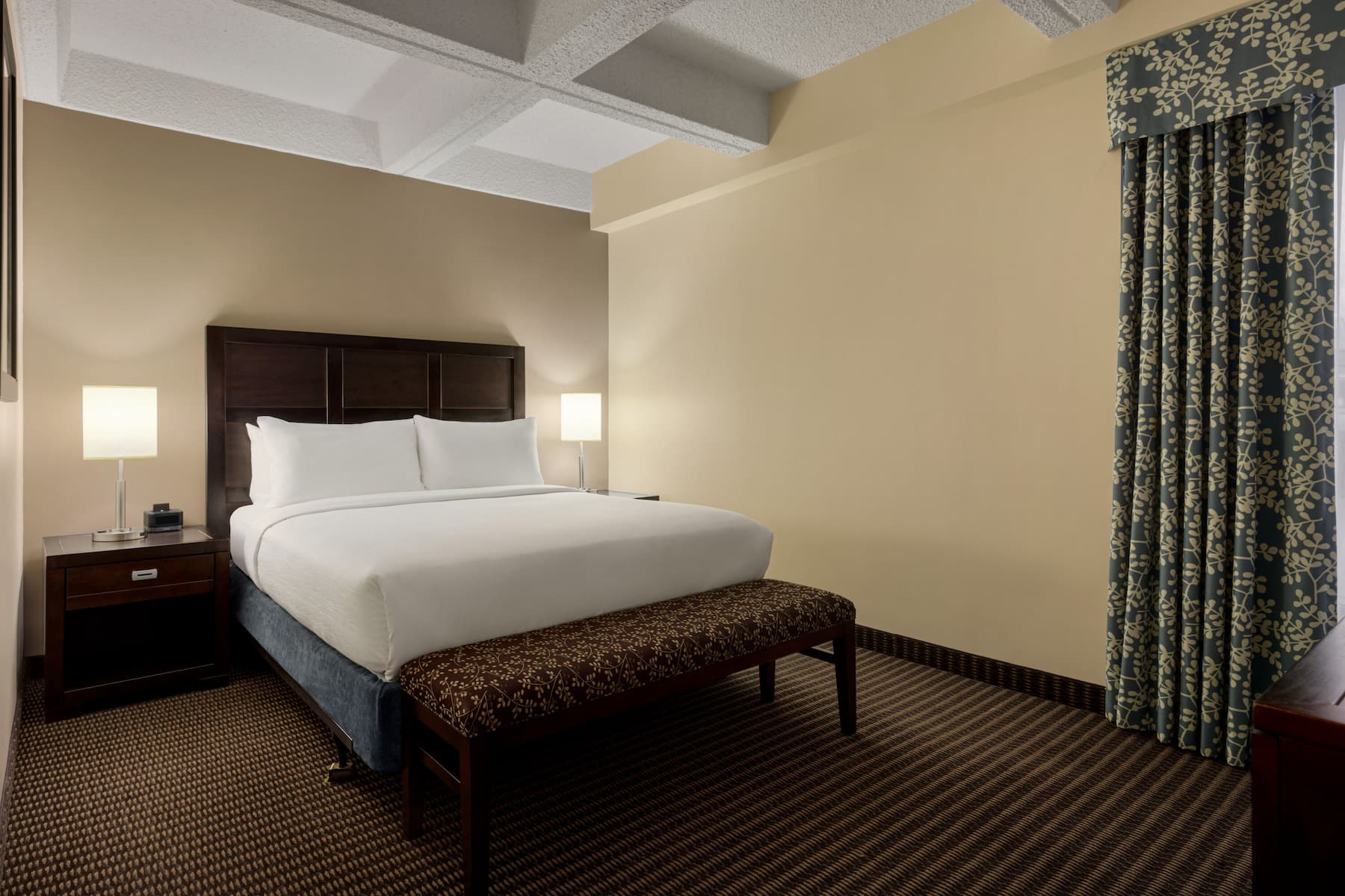 Wyndham Edmonton Hotel and Conference Centre suite in Edmonton, Alberta