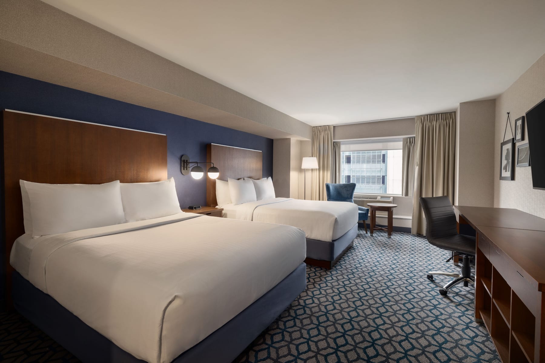 Guest room at the Wyndham Fallsview Hotel in Niagara Falls, Ontario