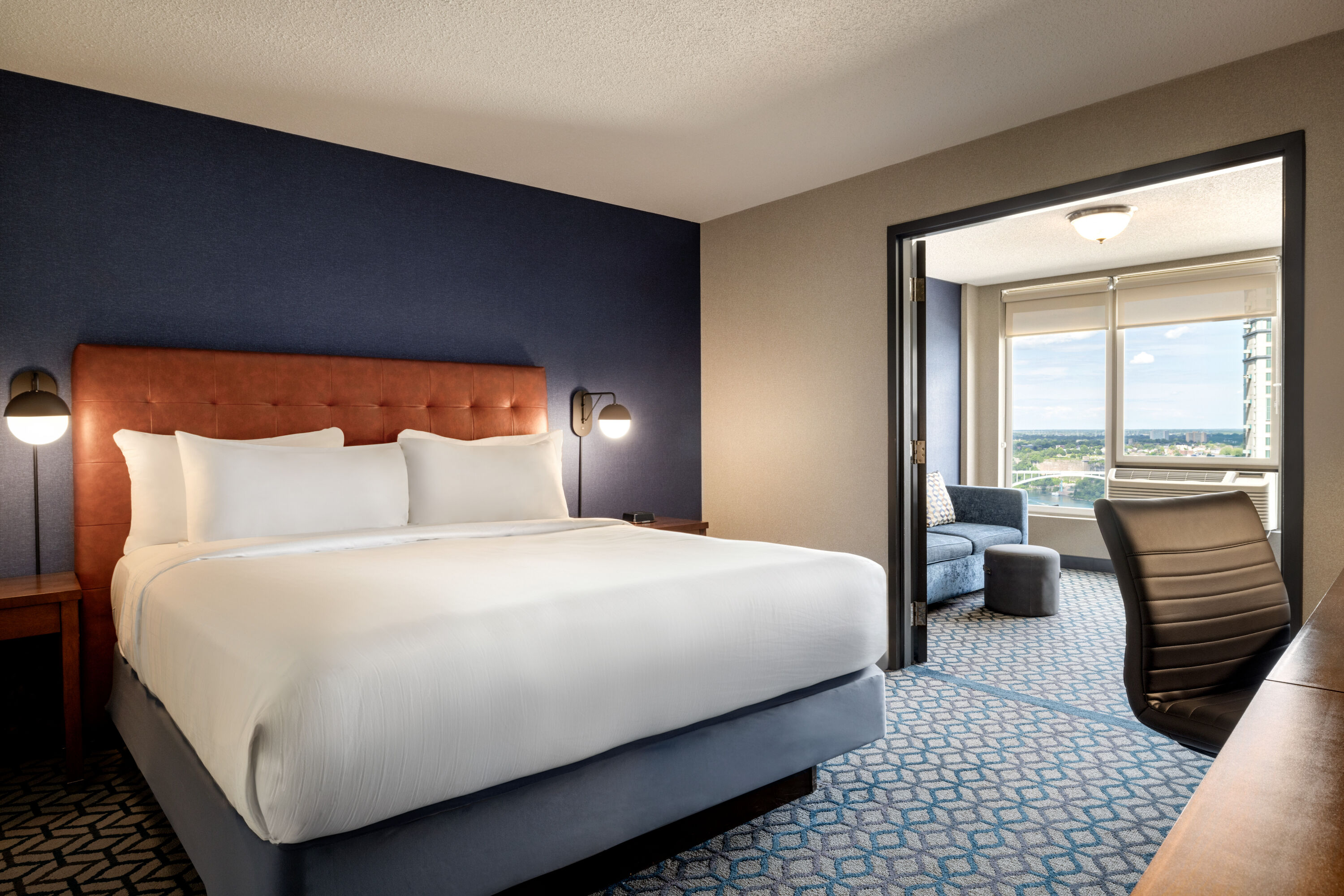 Wyndham Fallsview Hotel suite in Niagara Falls, Ontario