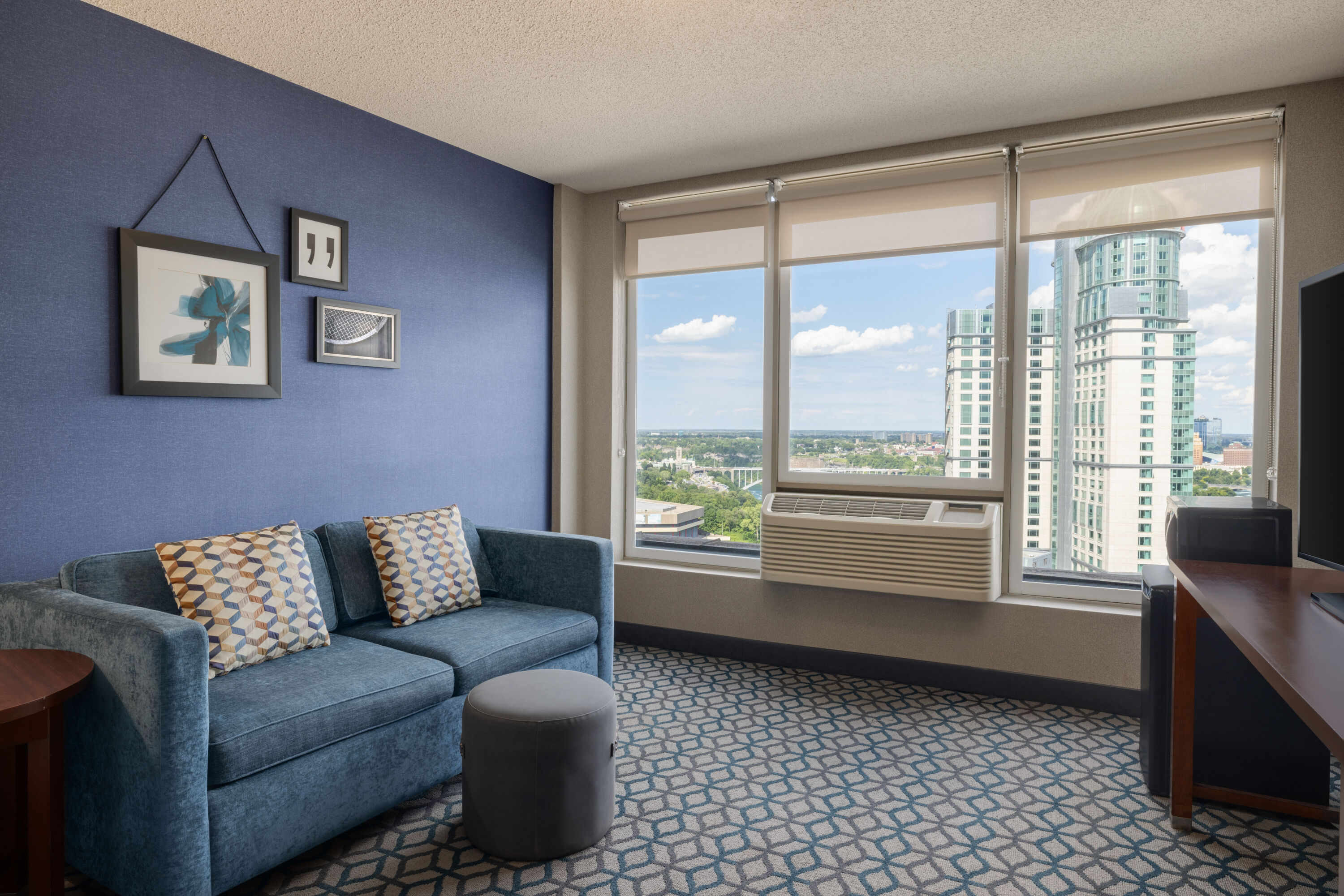 Wyndham Fallsview Hotel suite in Niagara Falls, Ontario